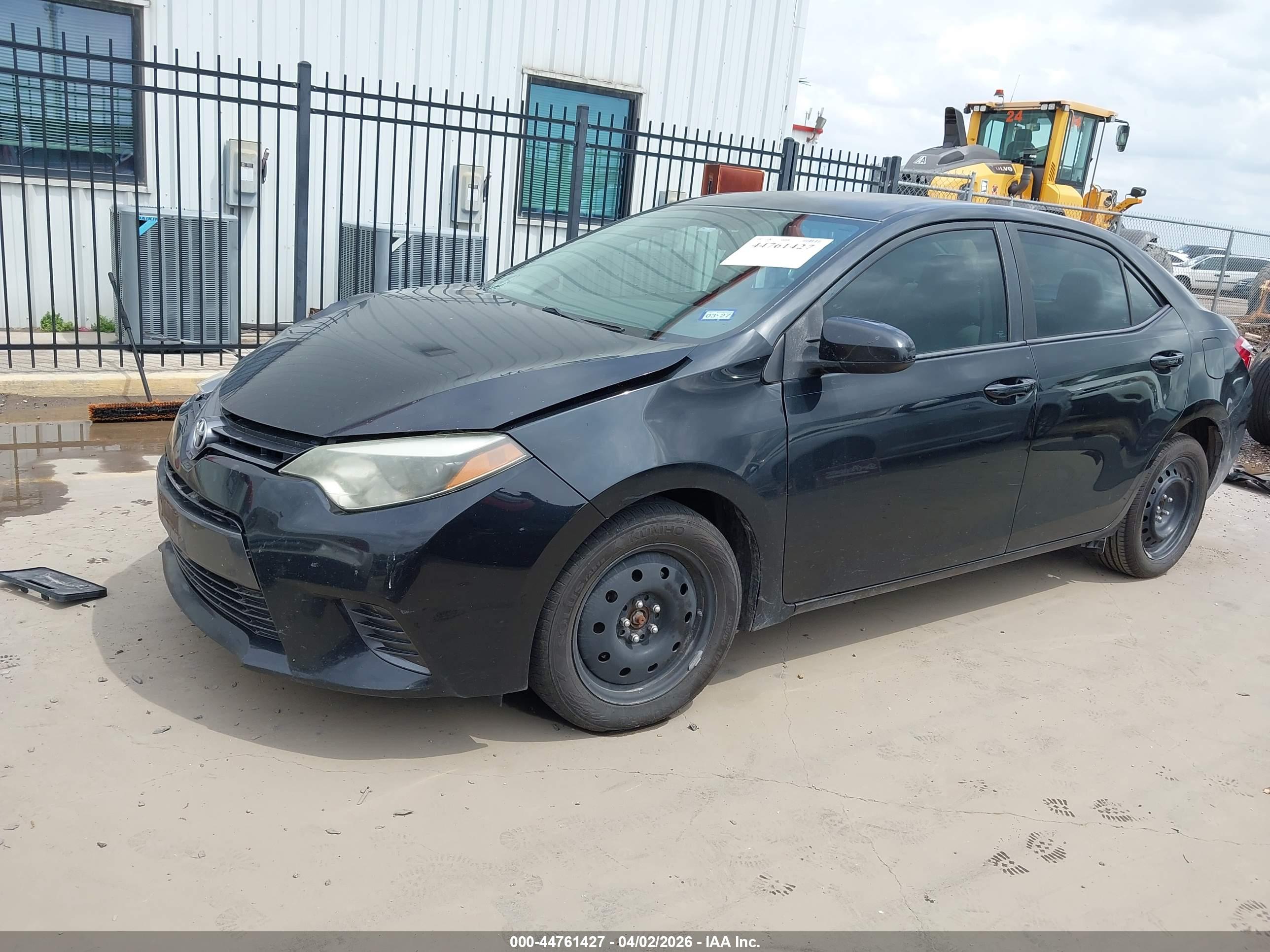 TOYOTA COROLLA image 2