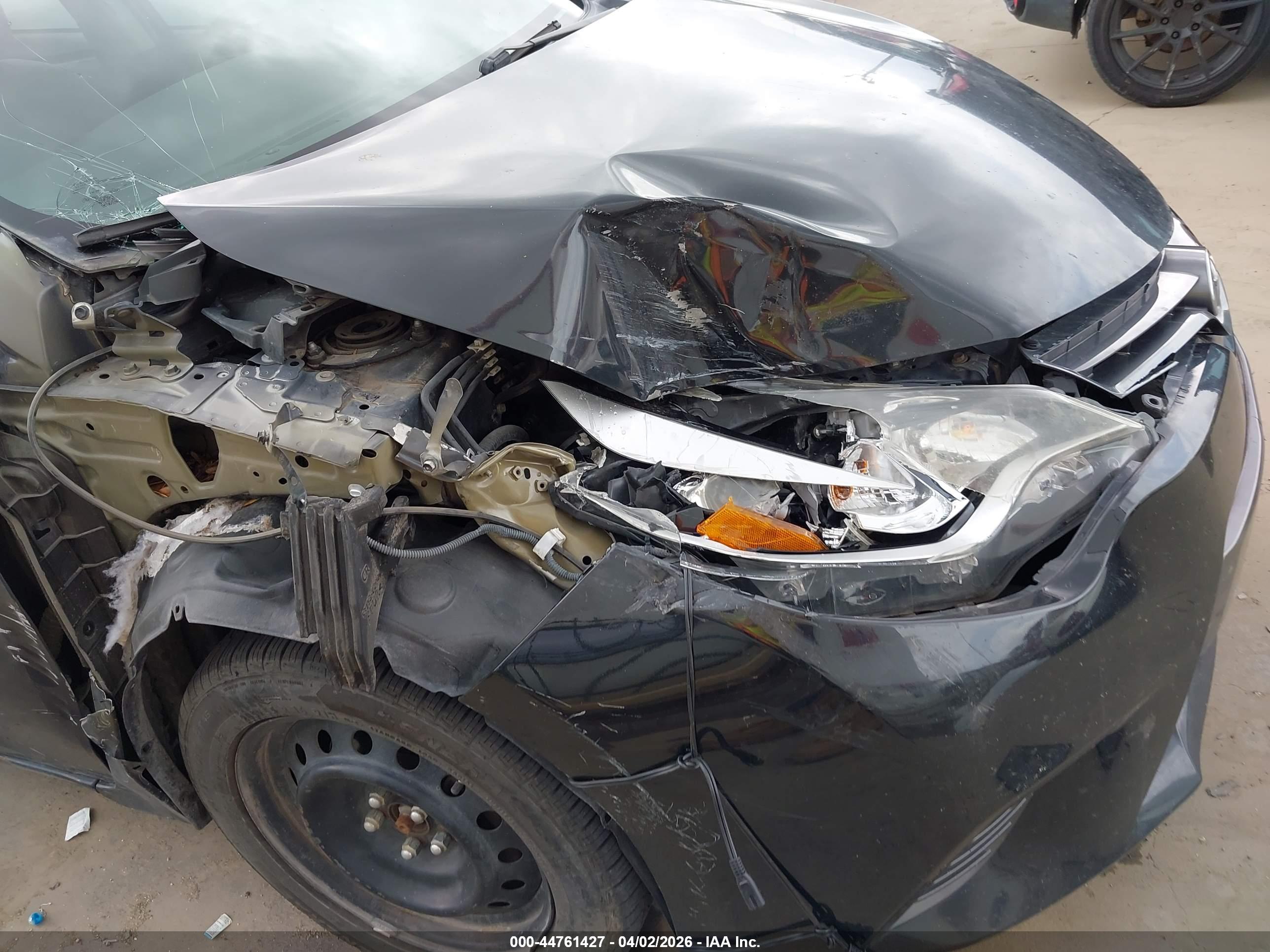 TOYOTA COROLLA image 6