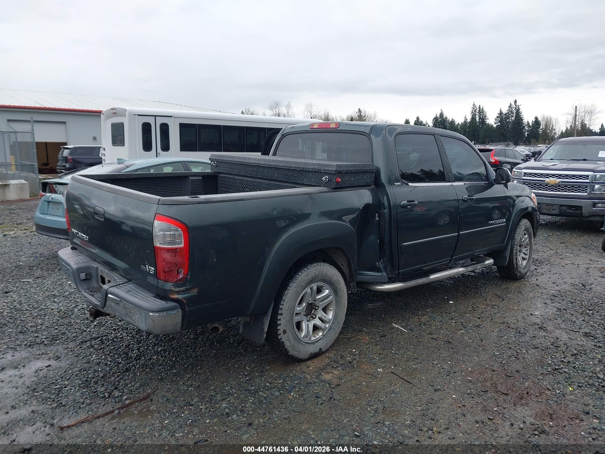 TOYOTA TUNDRA image 4