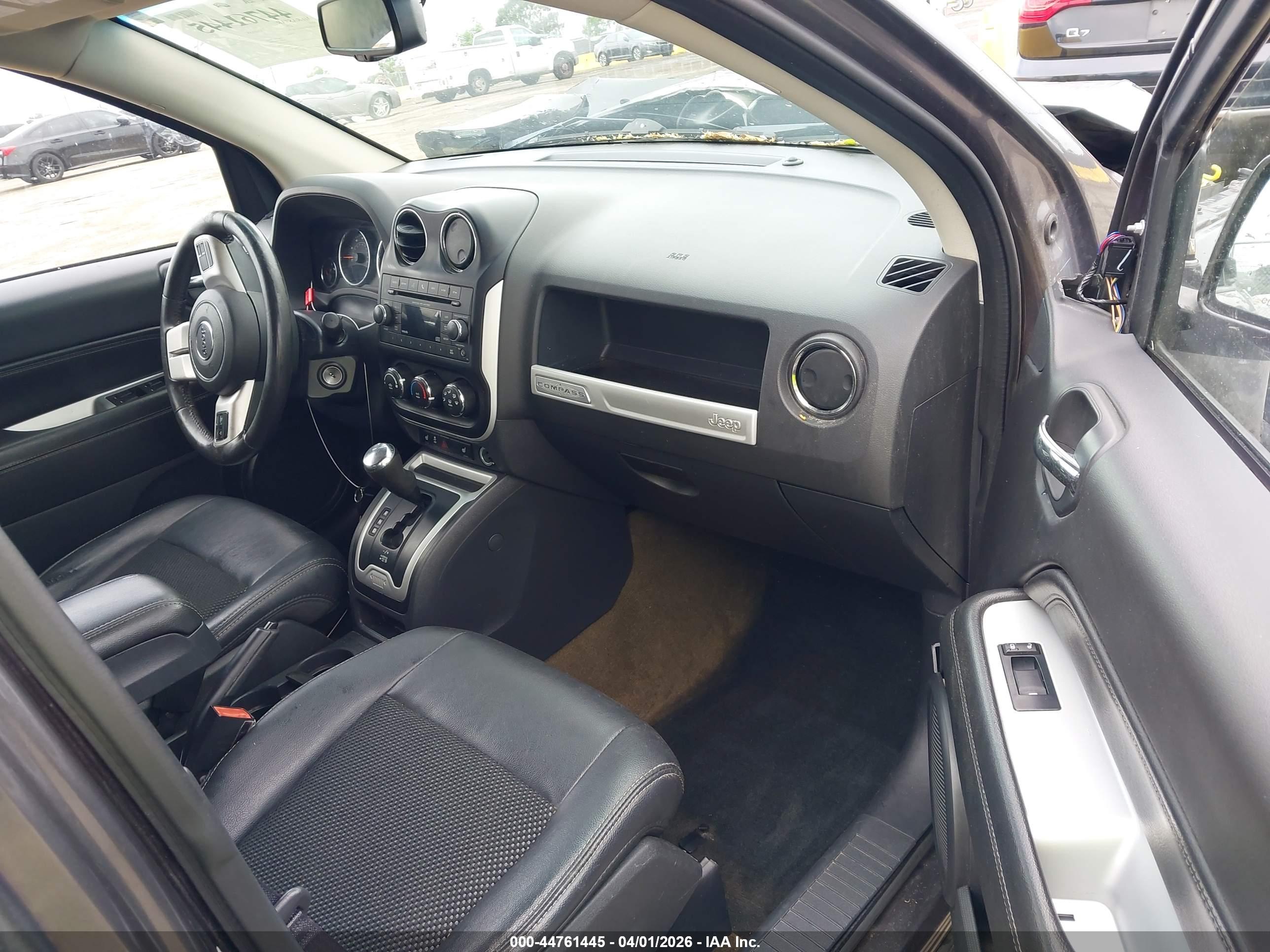 JEEP COMPASS image 5