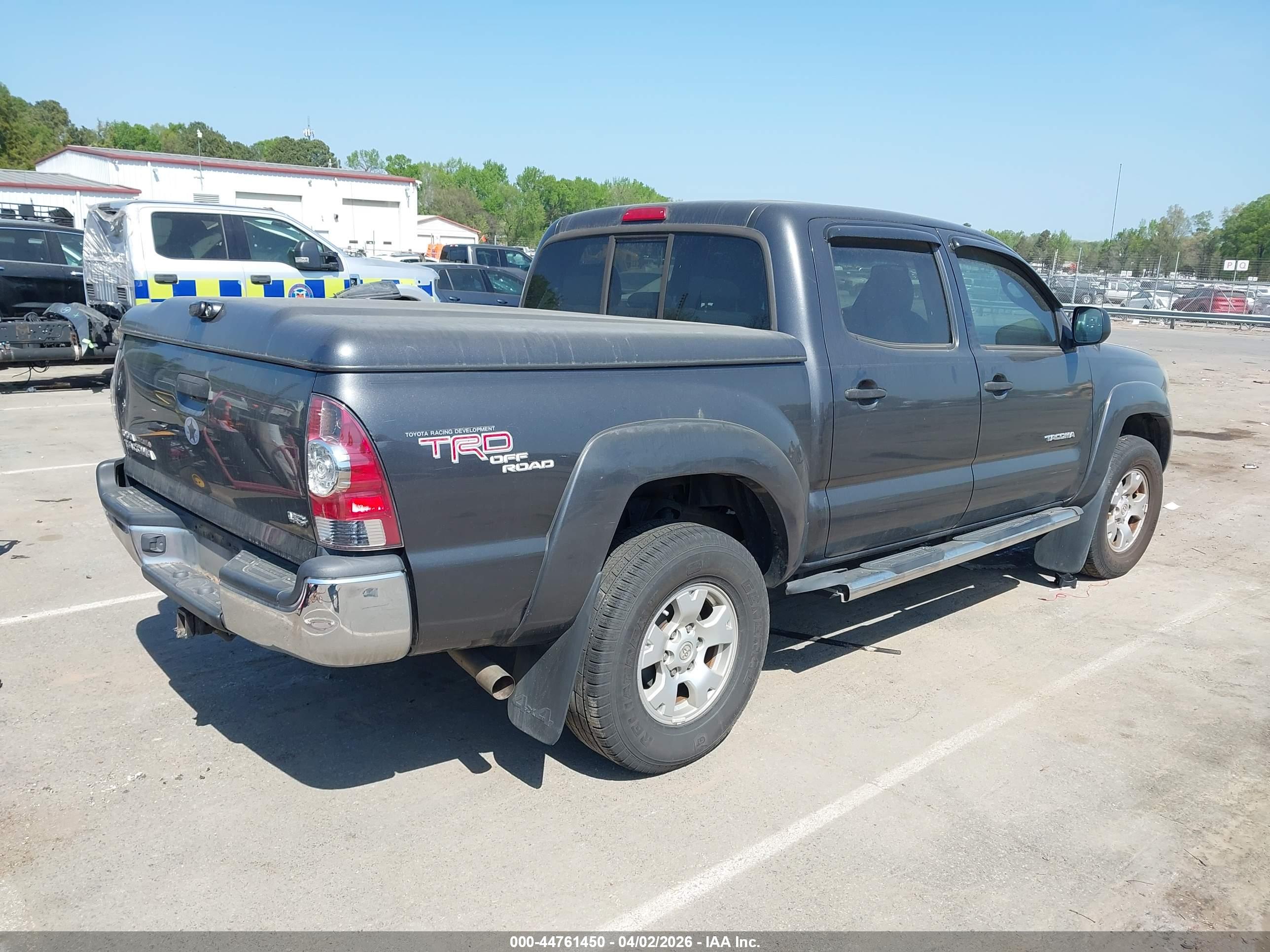TOYOTA TACOMA image 4