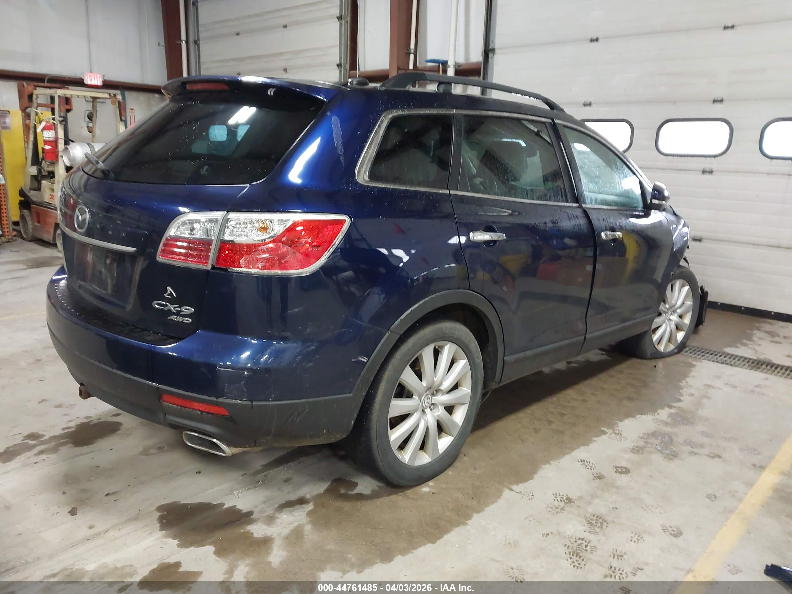 MAZDA CX-9 image 4
