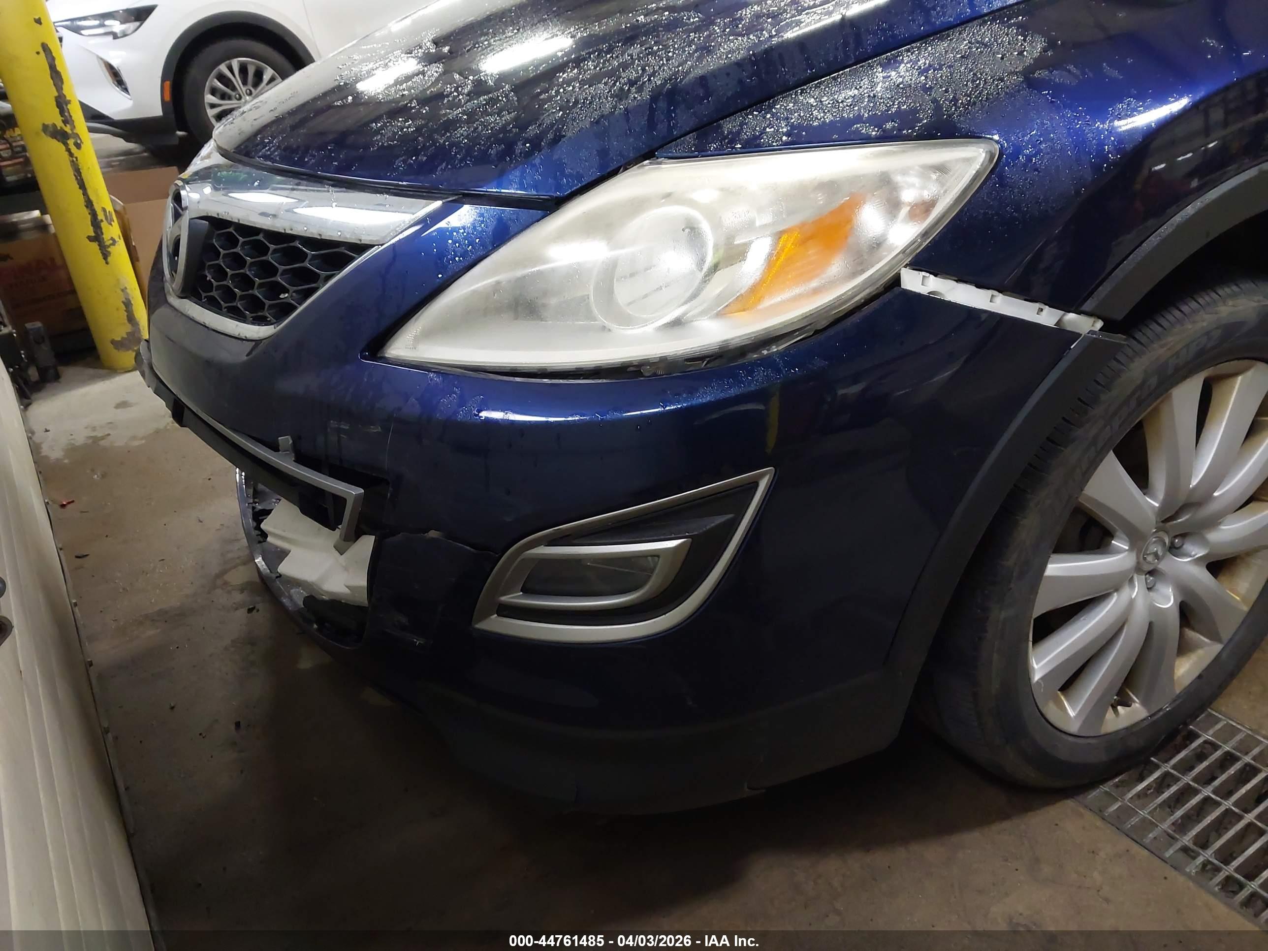 MAZDA CX-9 image 6