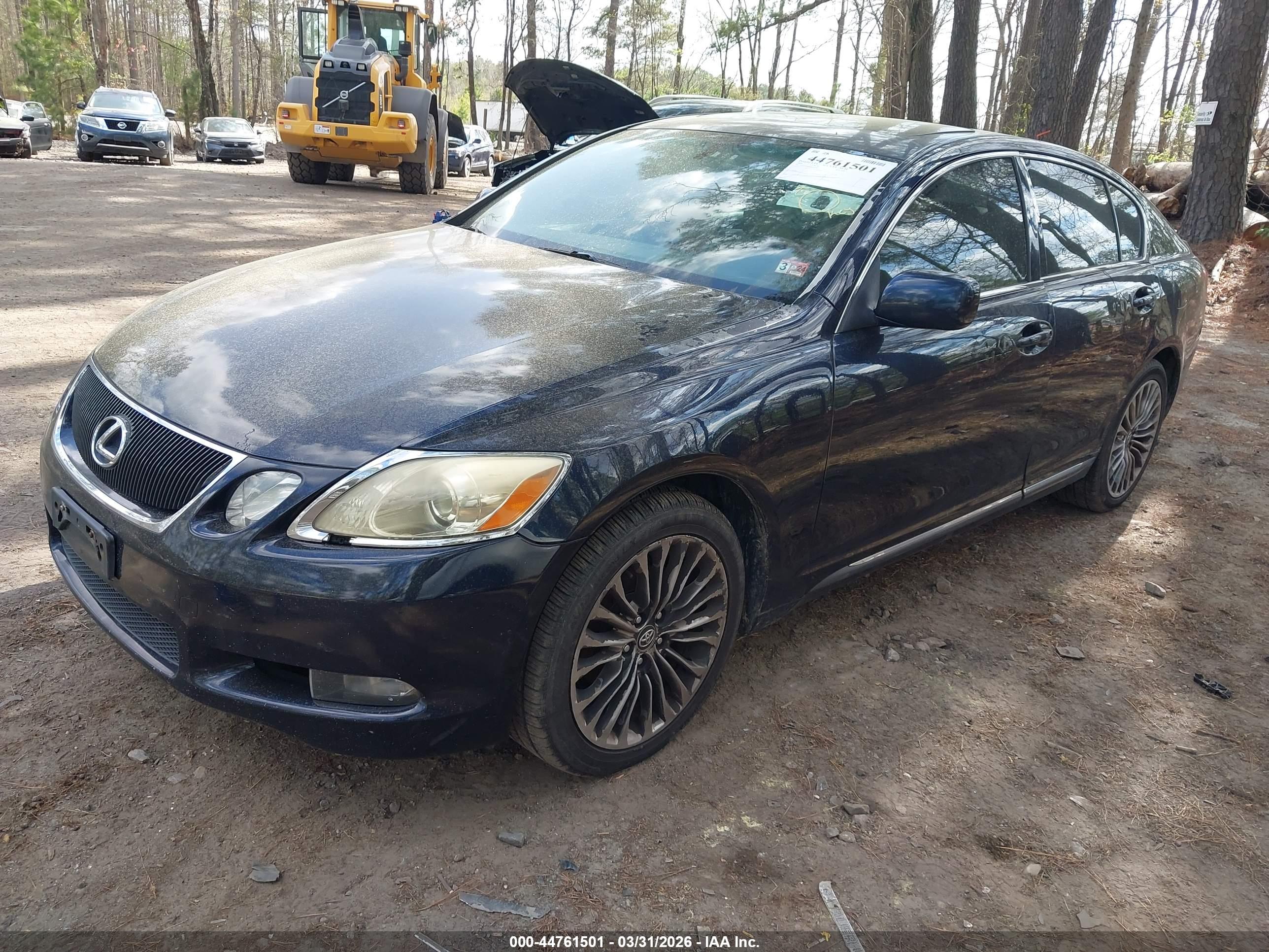 LEXUS GS image 2