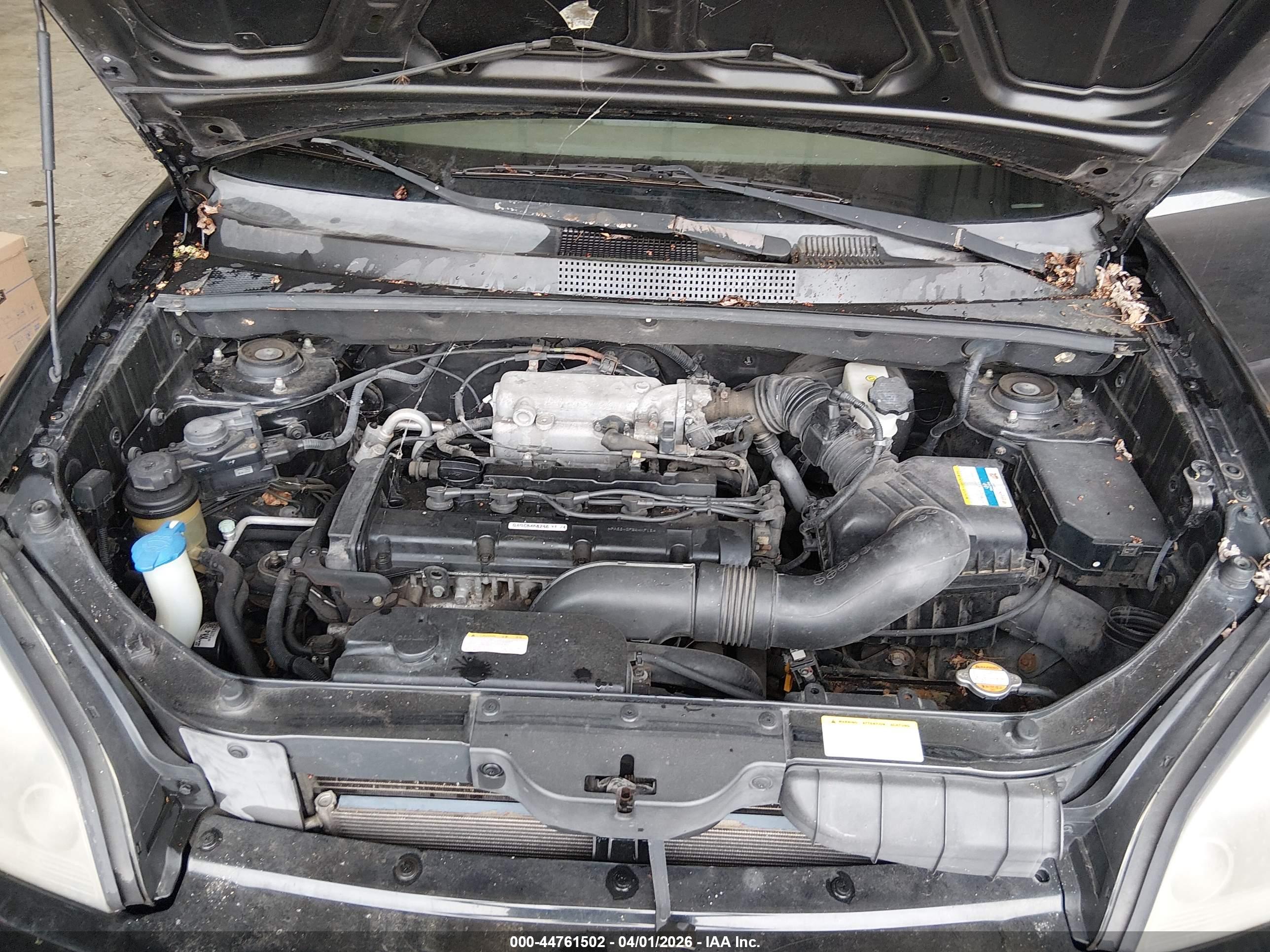 HYUNDAI TUCSON image 10
