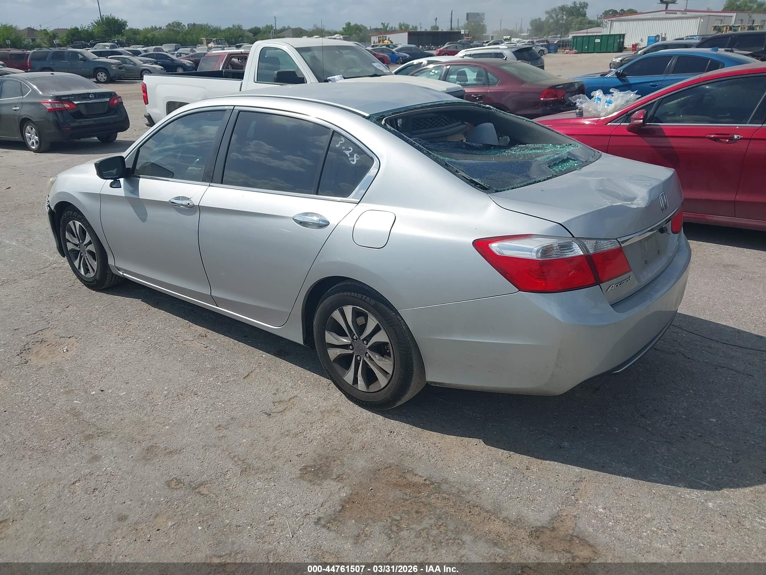 HONDA ACCORD image 3