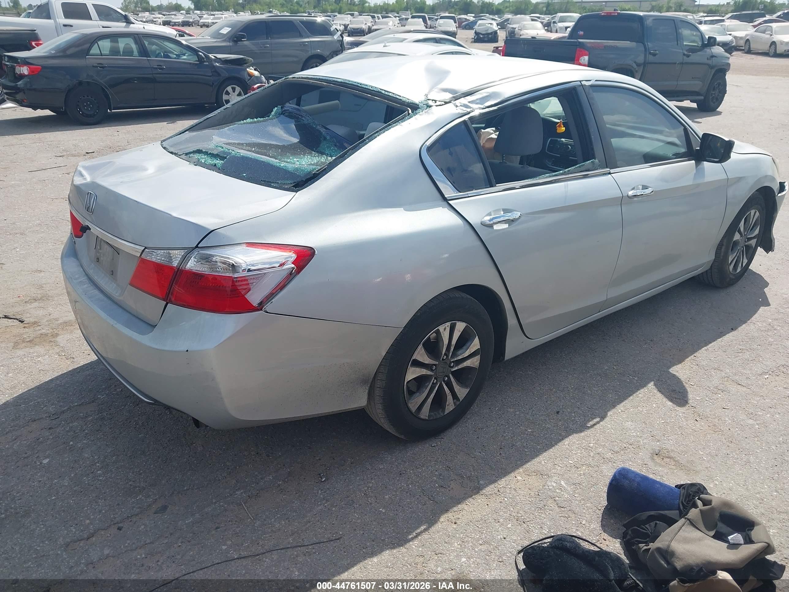 HONDA ACCORD image 4