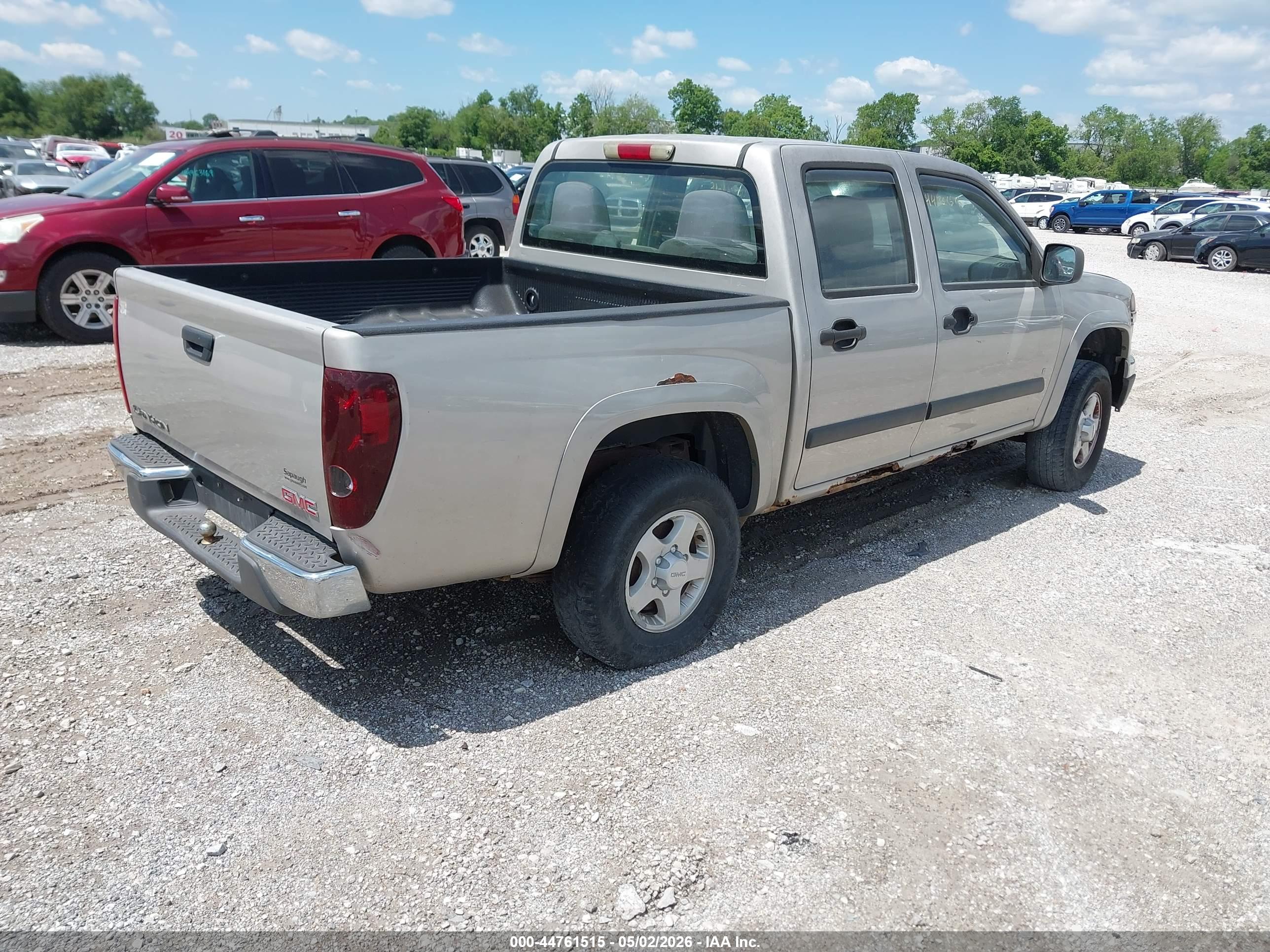 GMC CANYON image 4