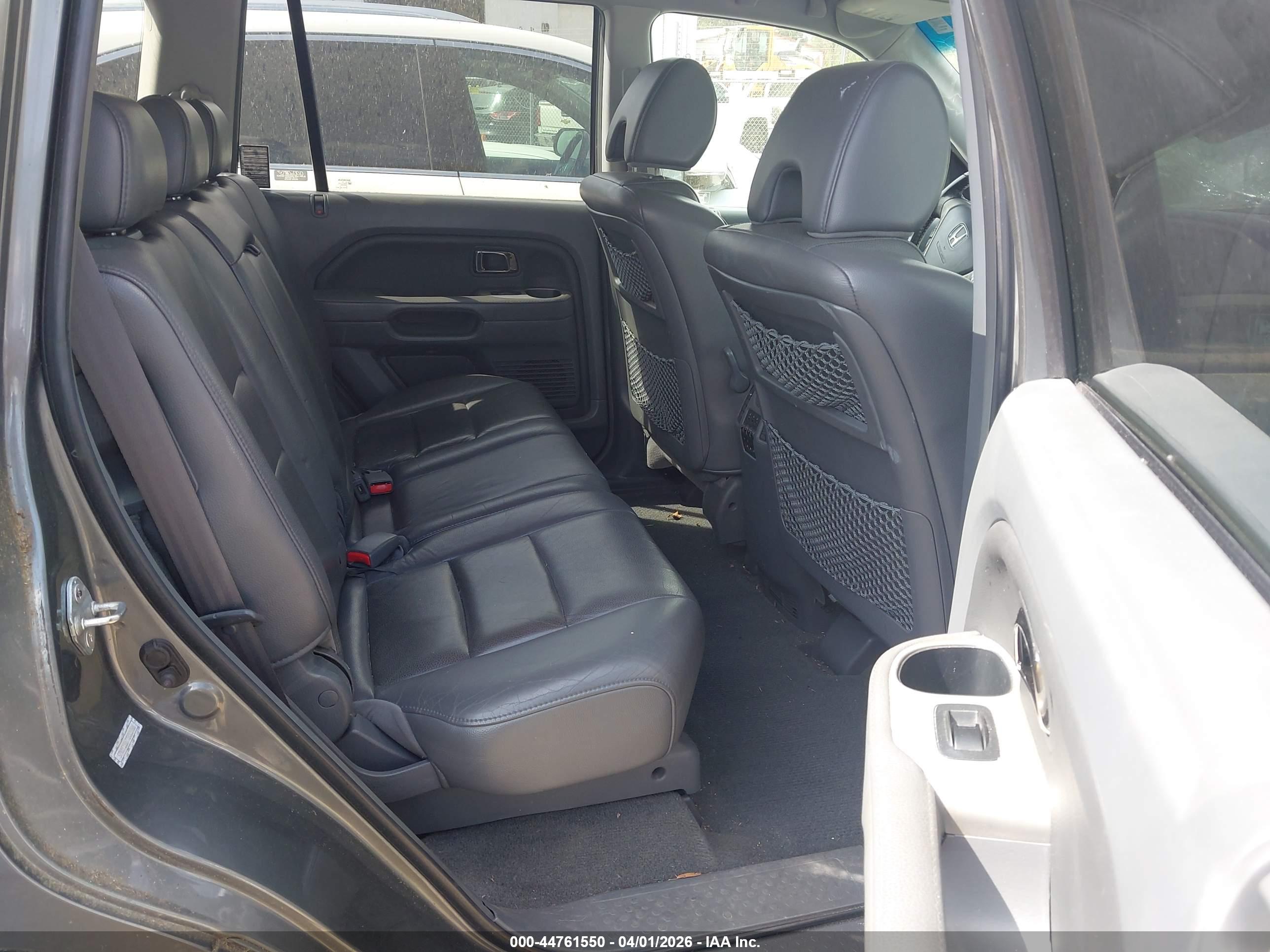 HONDA PILOT image 8
