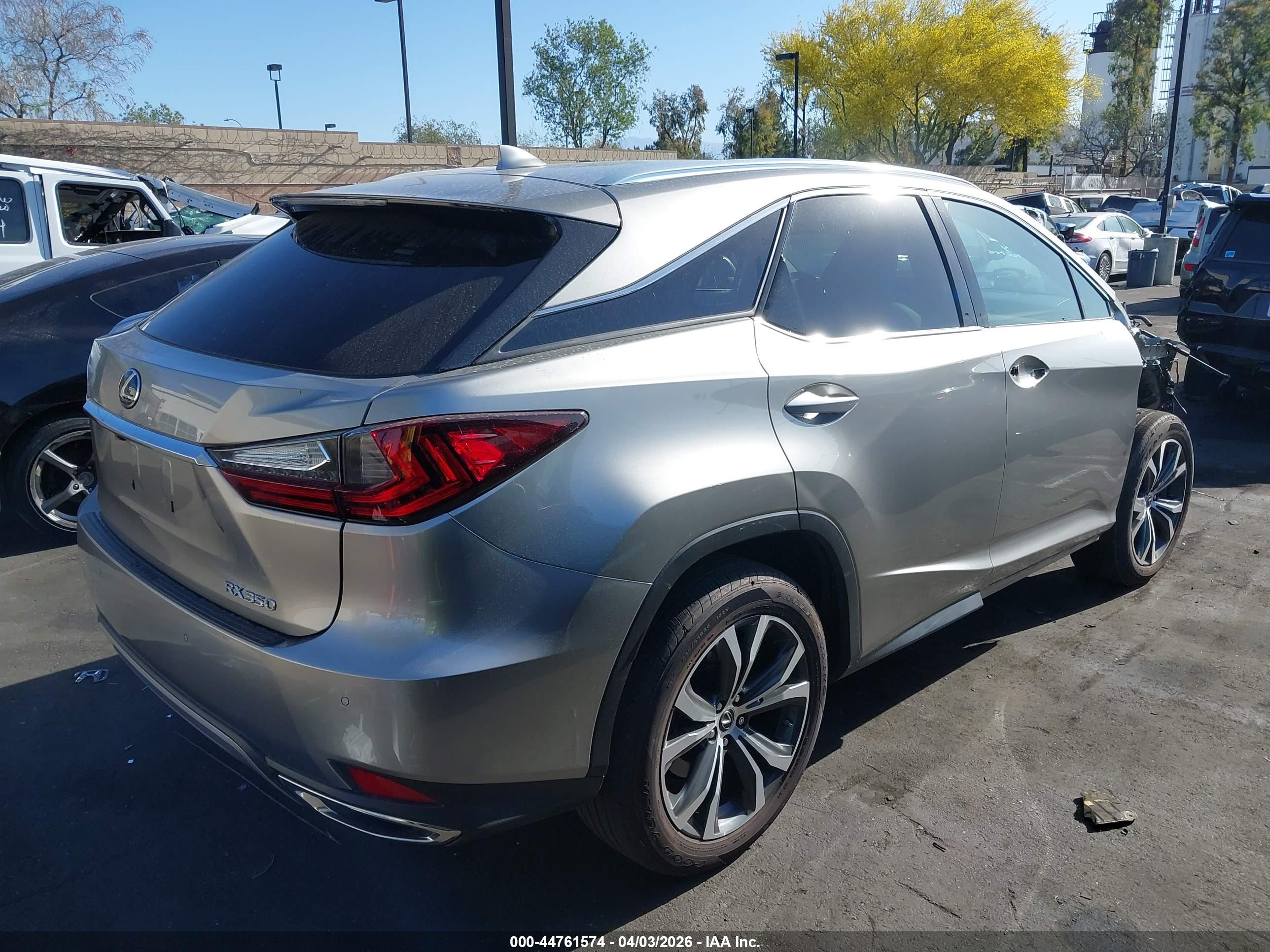 LEXUS RX image 4