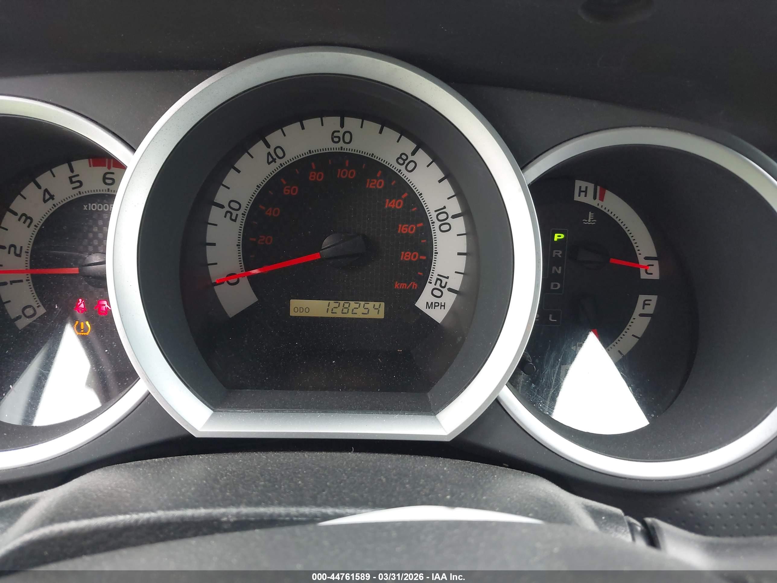 TOYOTA TACOMA image 7