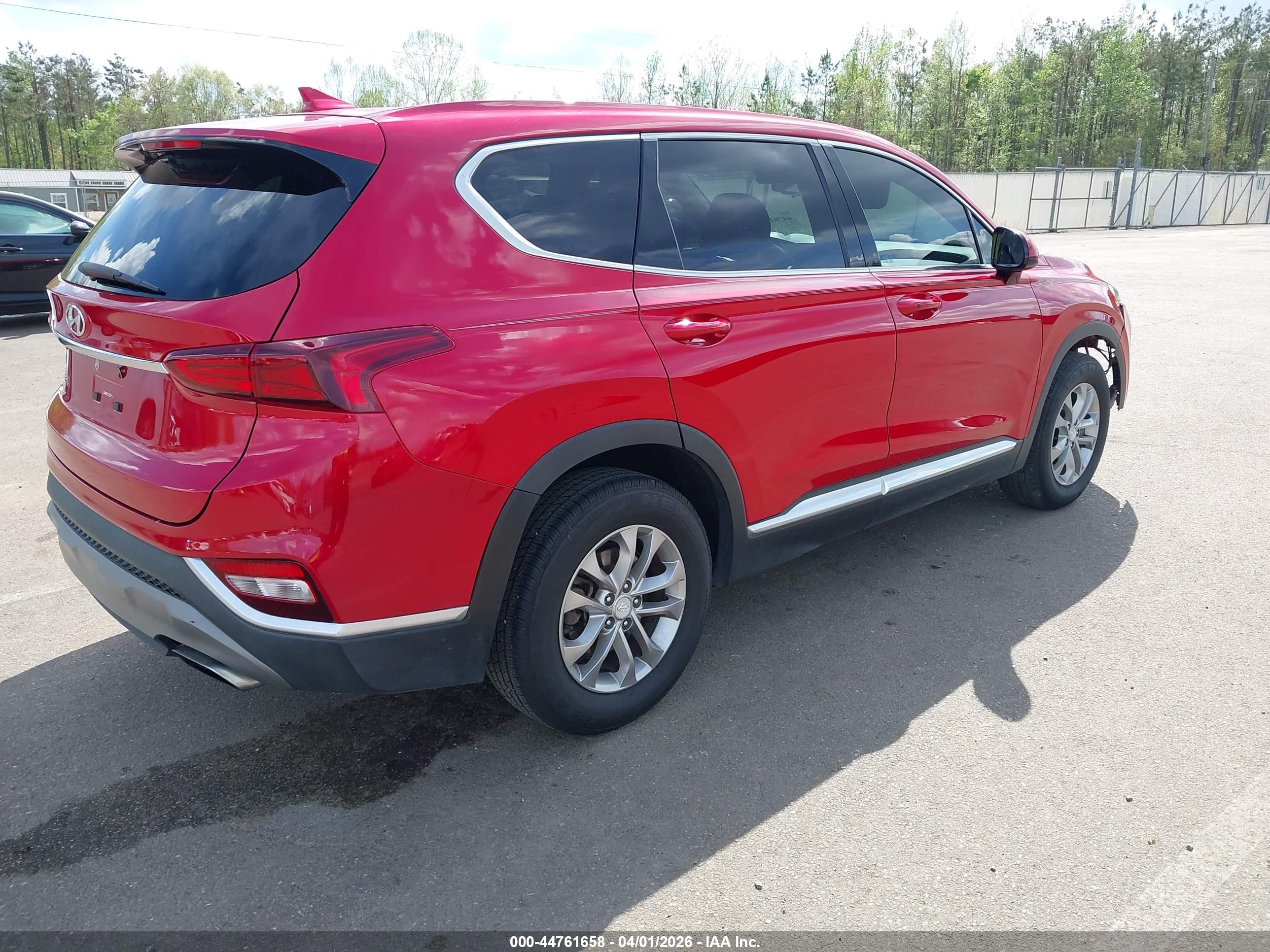 HYUNDAI SANTA image 4