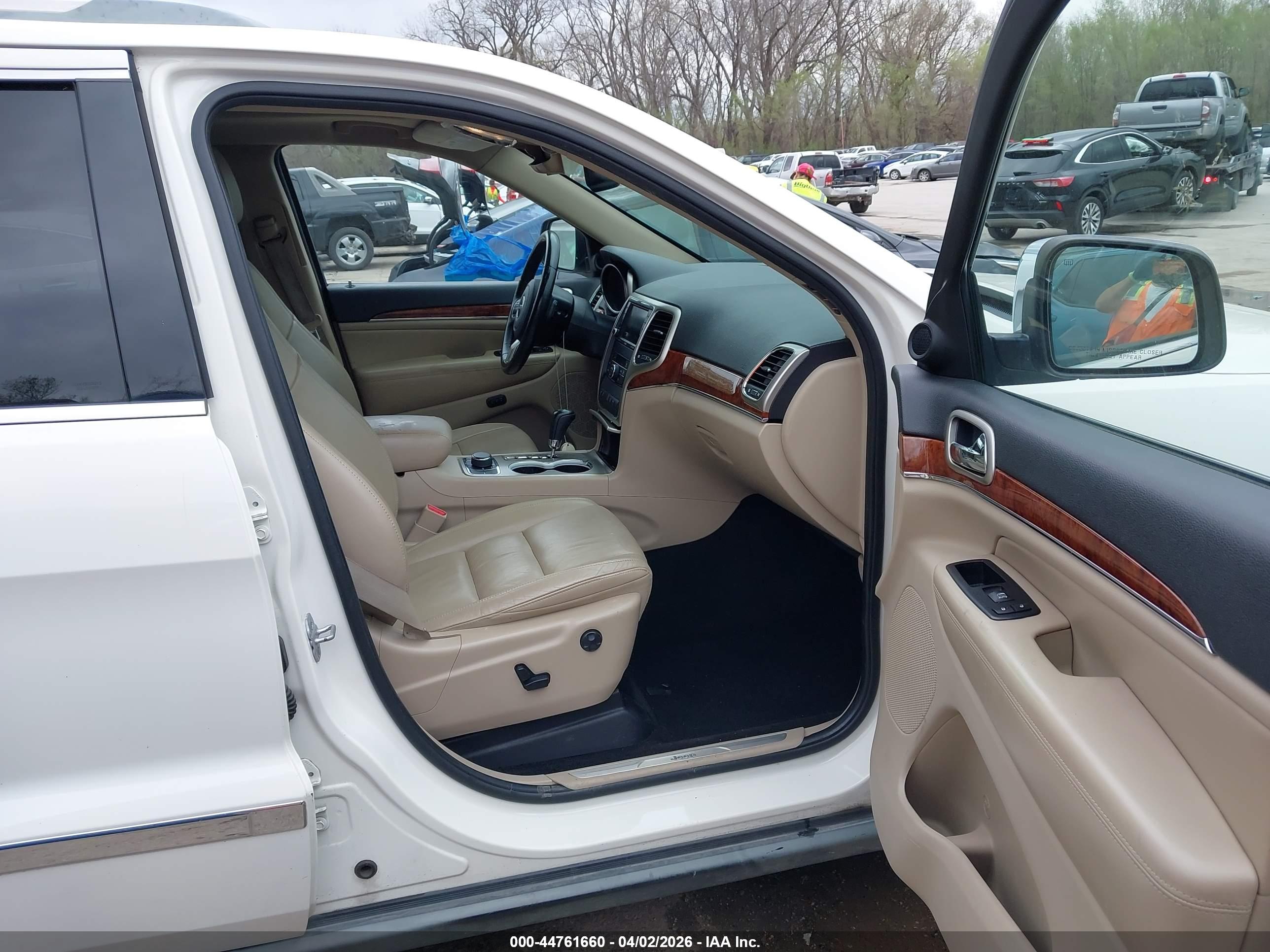 JEEP GRAND image 5