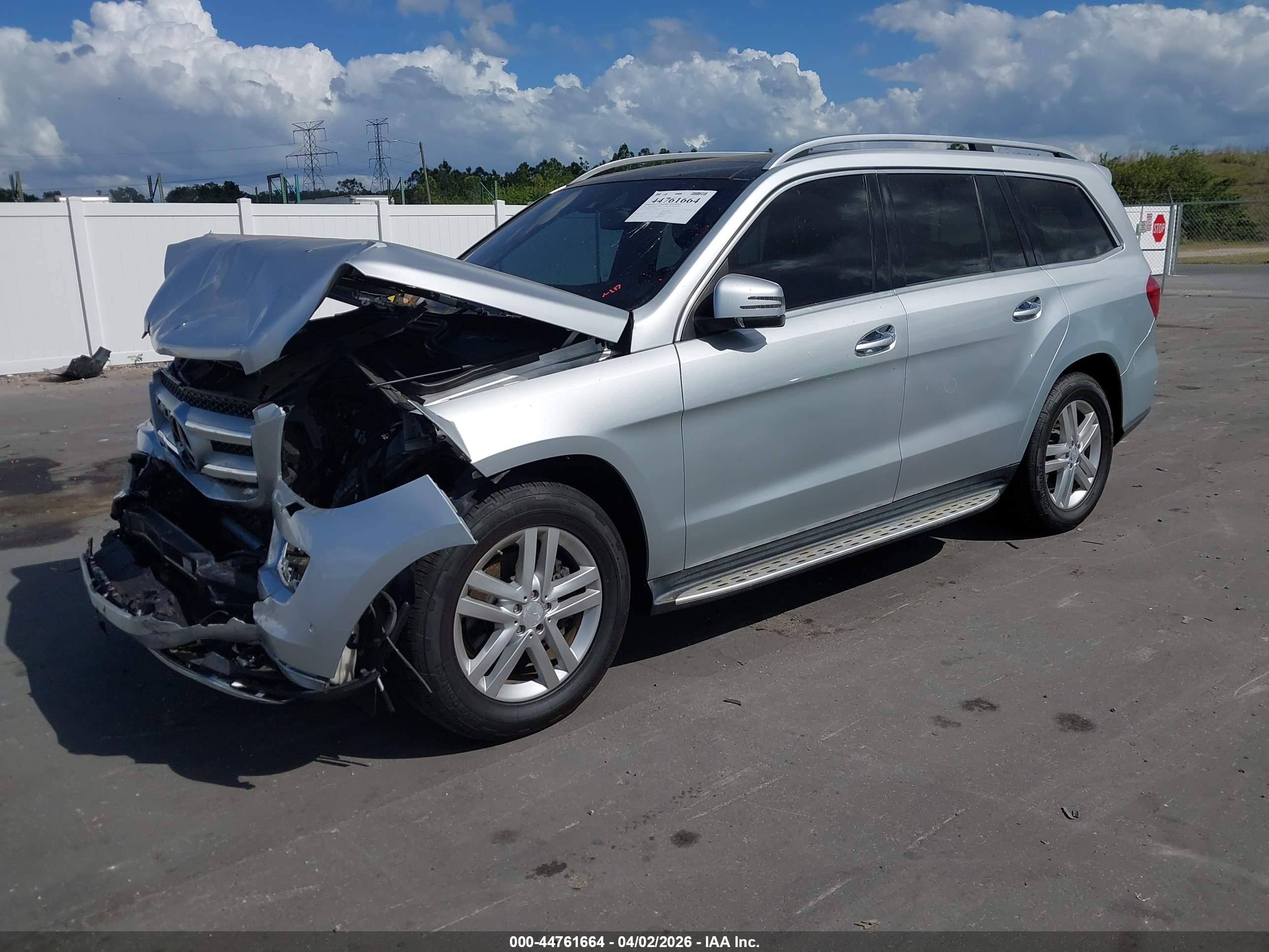 MERCEDES-BENZ GL image 2