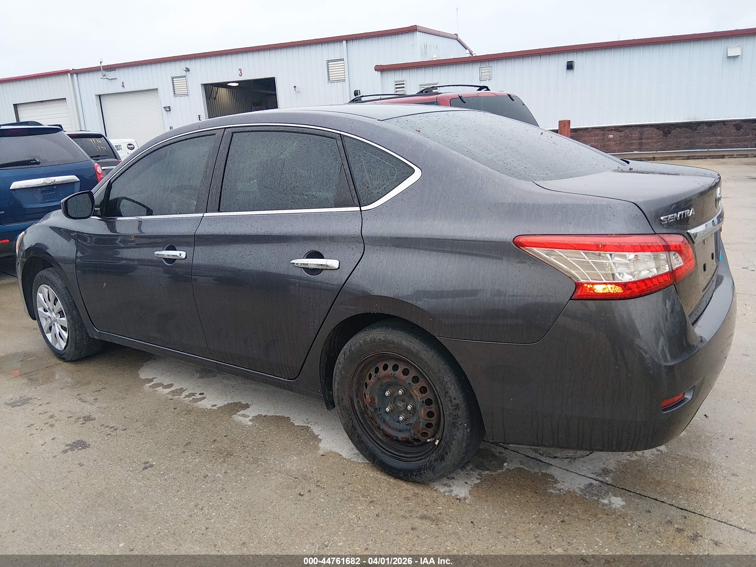 NISSAN SENTRA image 3