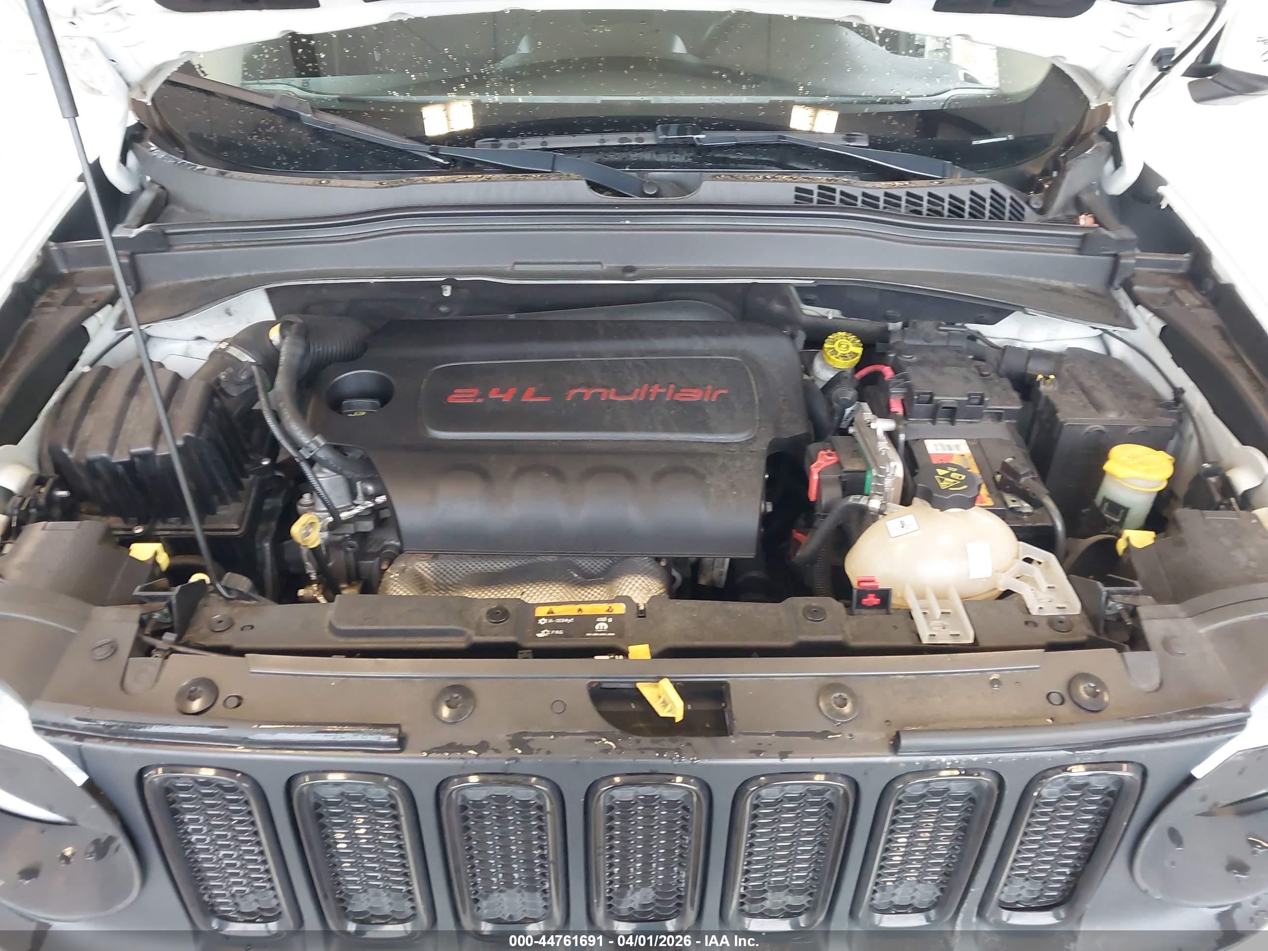 JEEP RENEGADE image 10