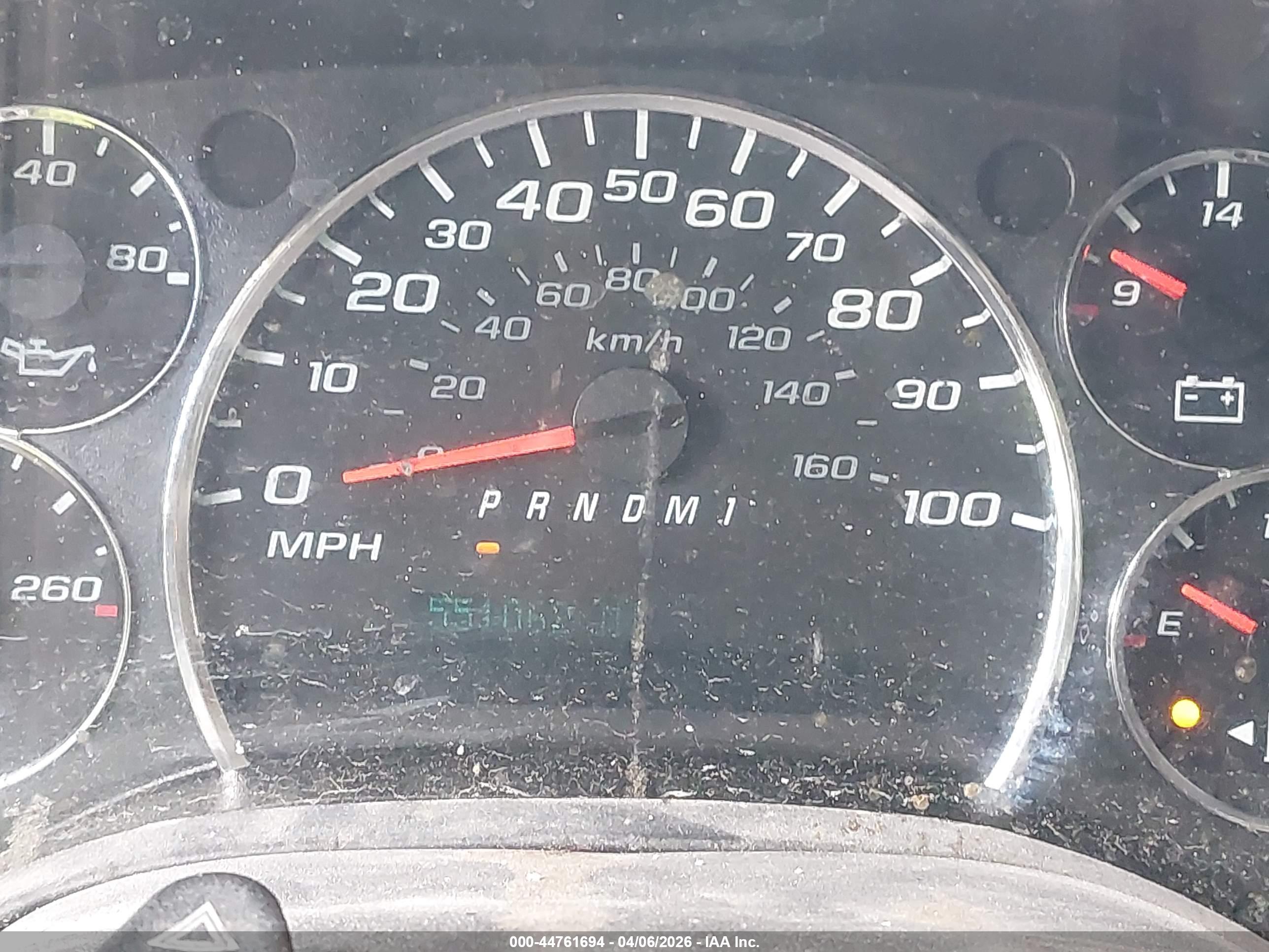 CHEVROLET EXPRESS image 7