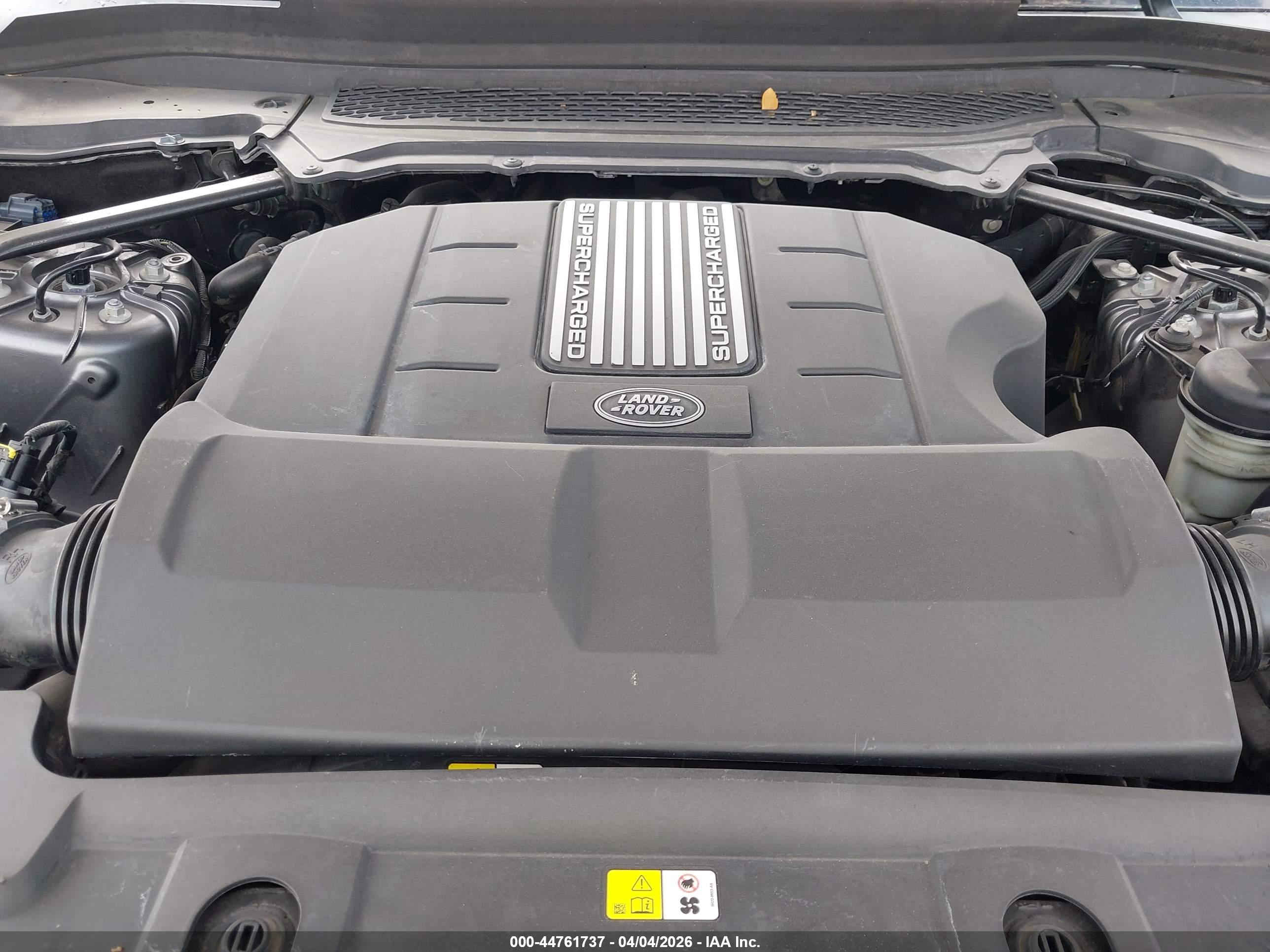 LAND ROVER image 10