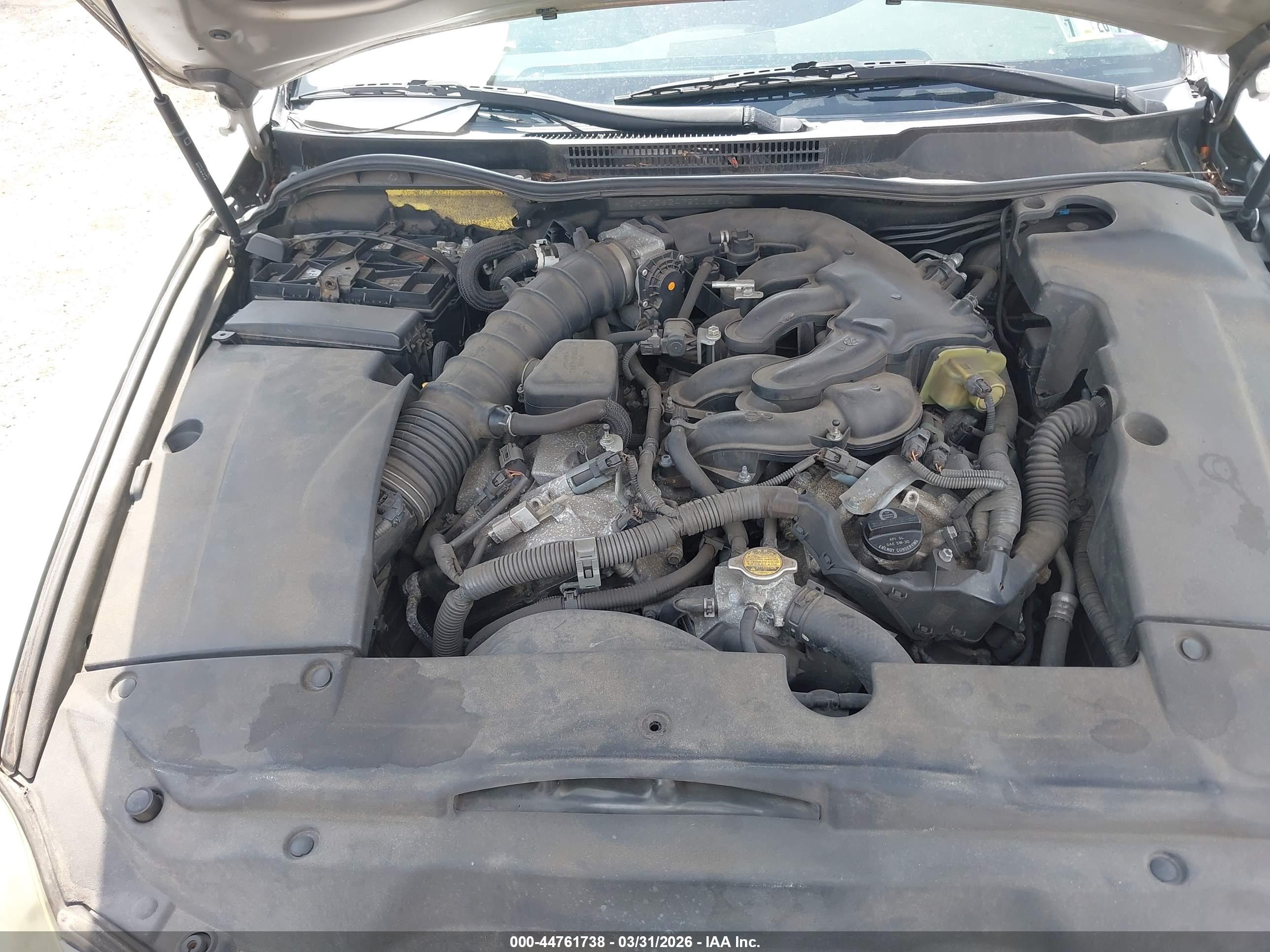 LEXUS IS image 10