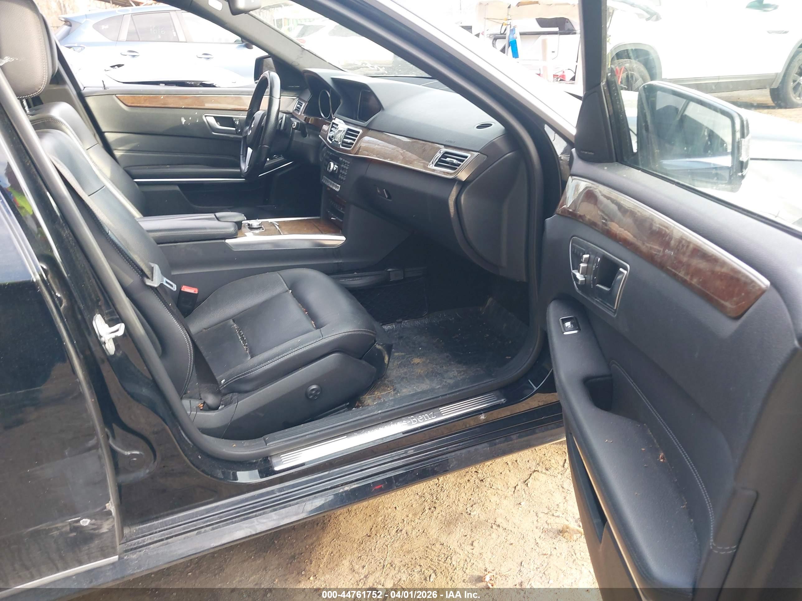MERCEDES-BENZ E image 5