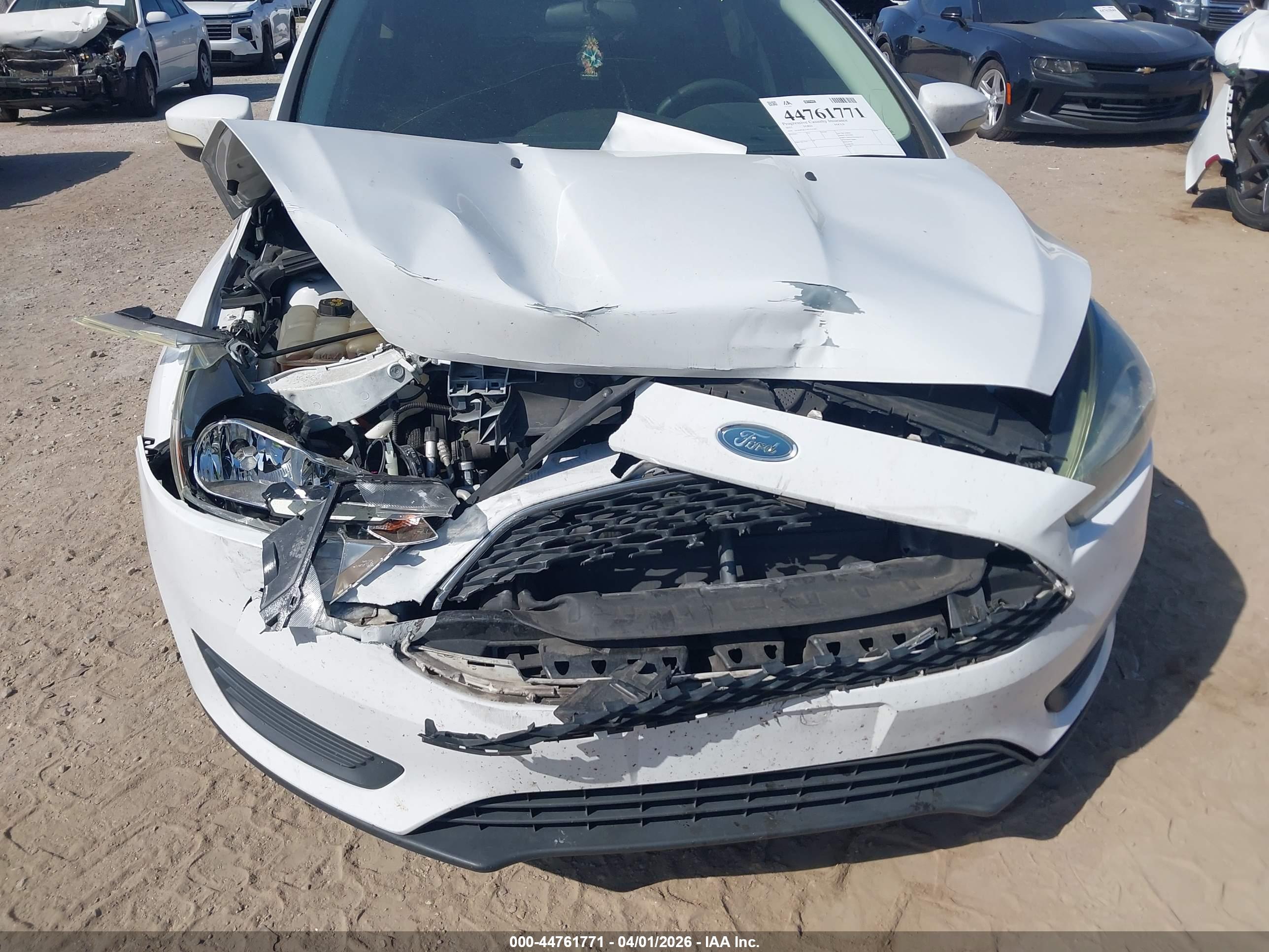 FORD FOCUS image 6