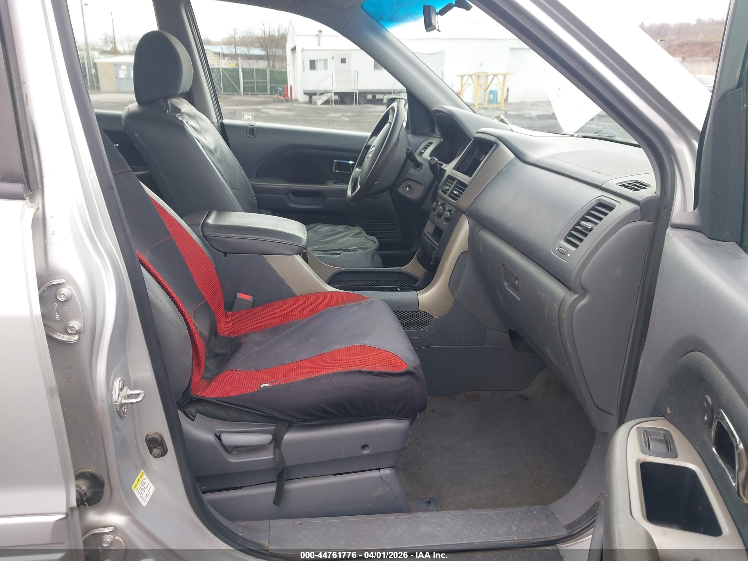 HONDA PILOT image 5