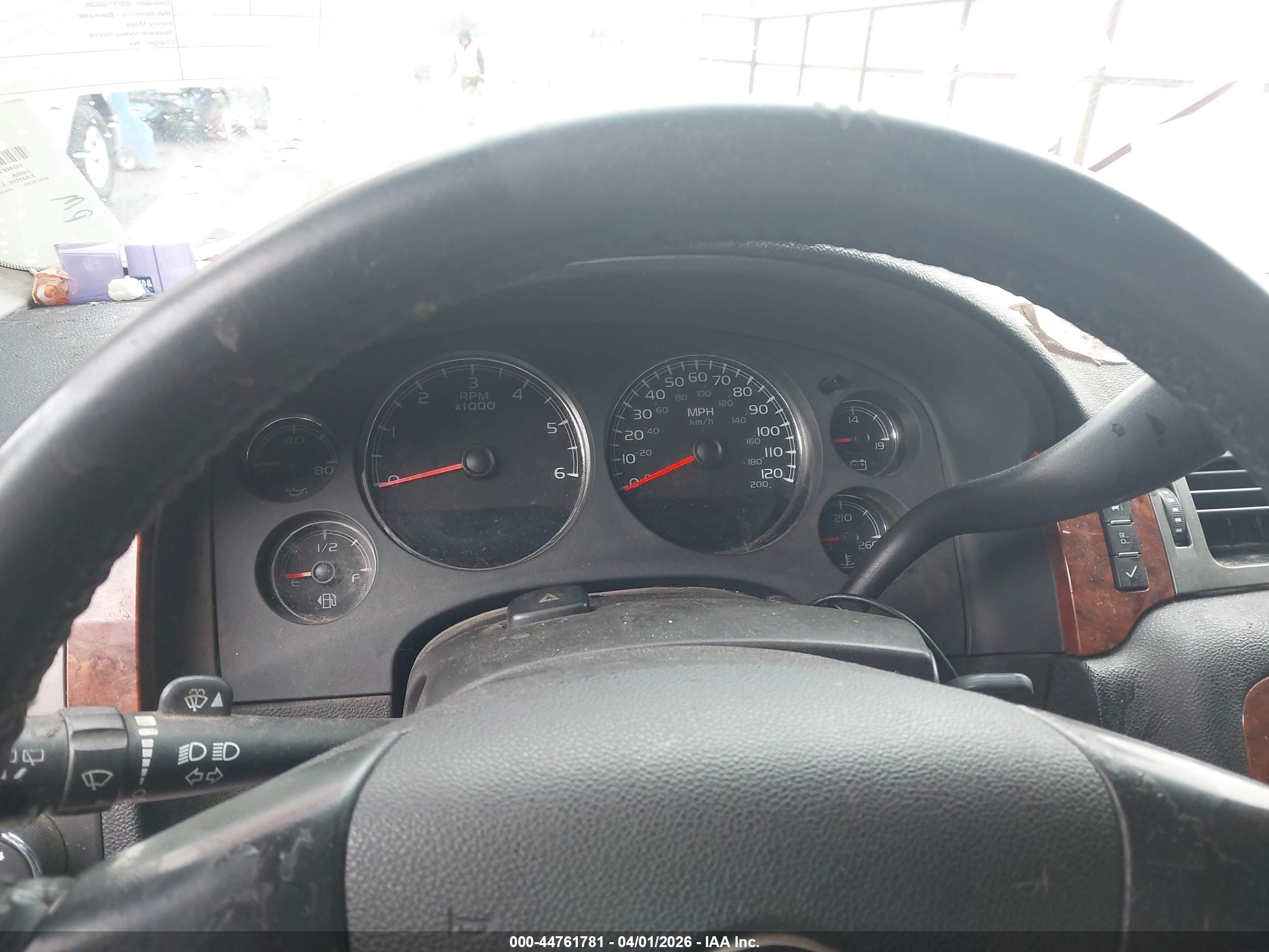 CHEVROLET TAHOE image 7