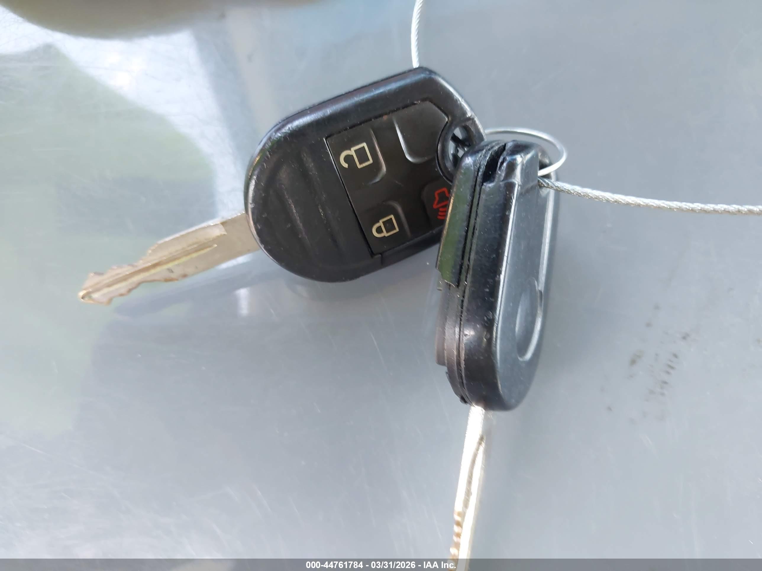 FORD FLEX image 11