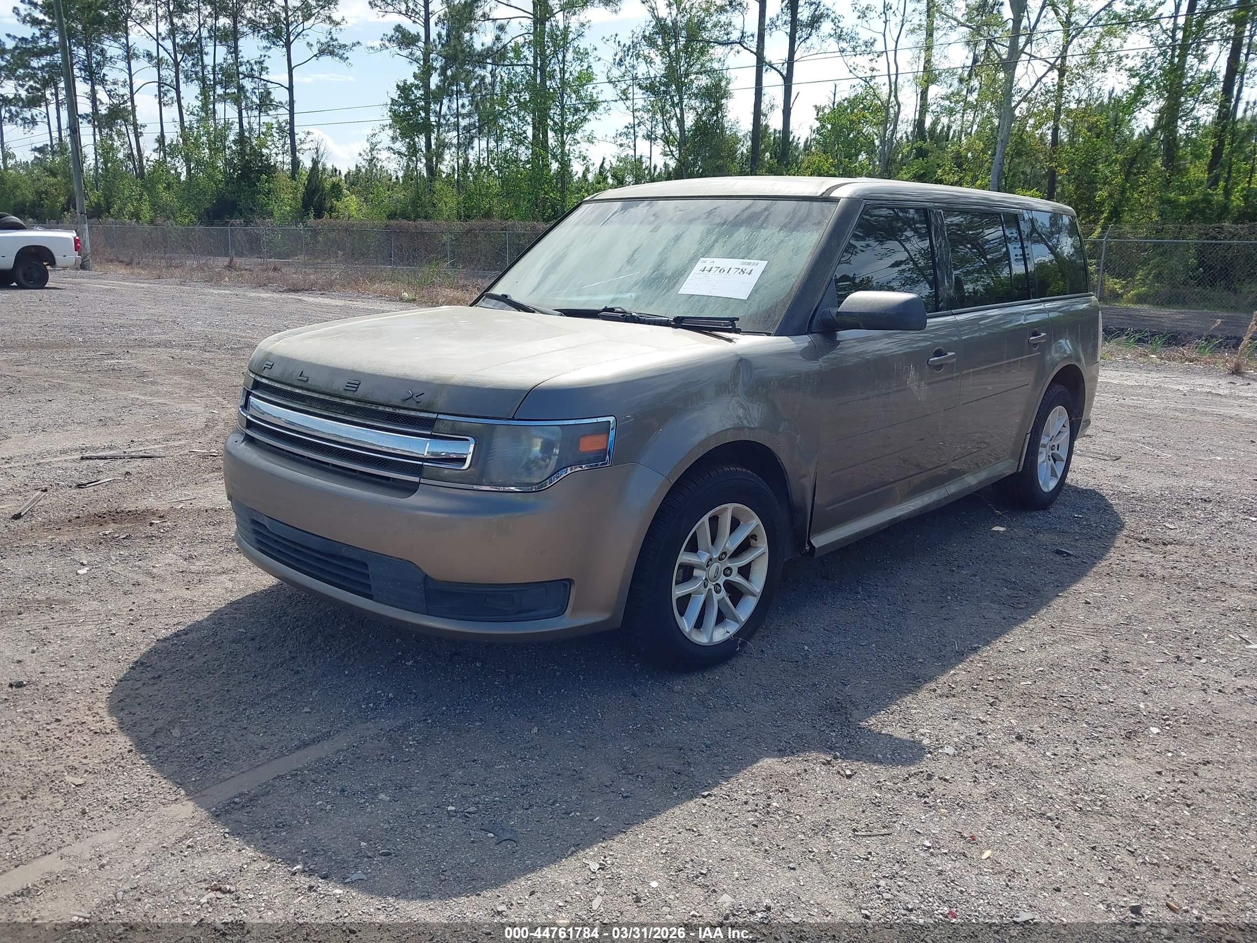 FORD FLEX image 2