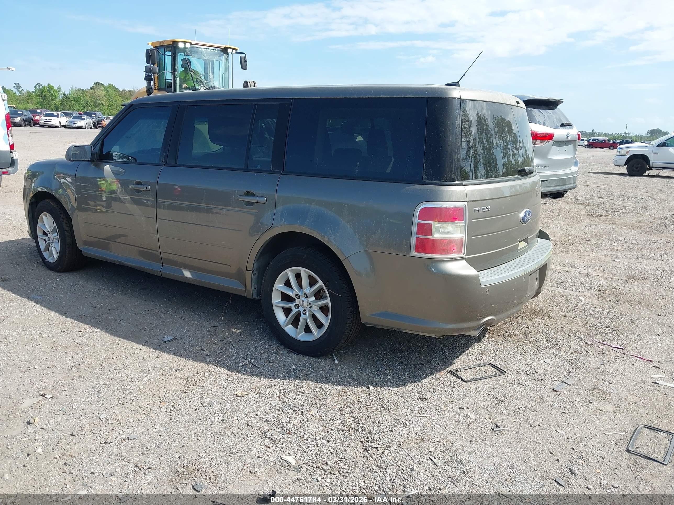FORD FLEX image 3