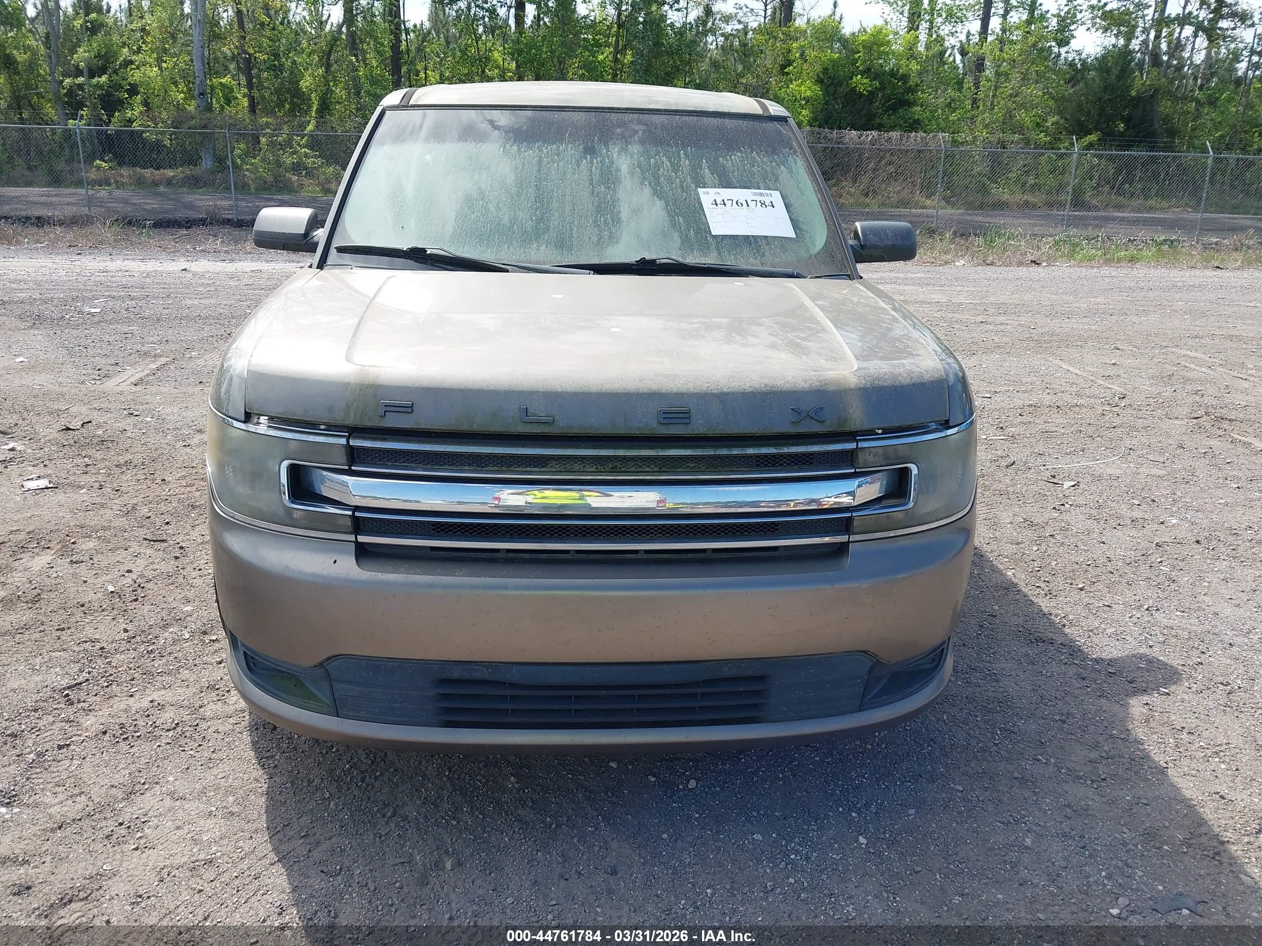 FORD FLEX image 6