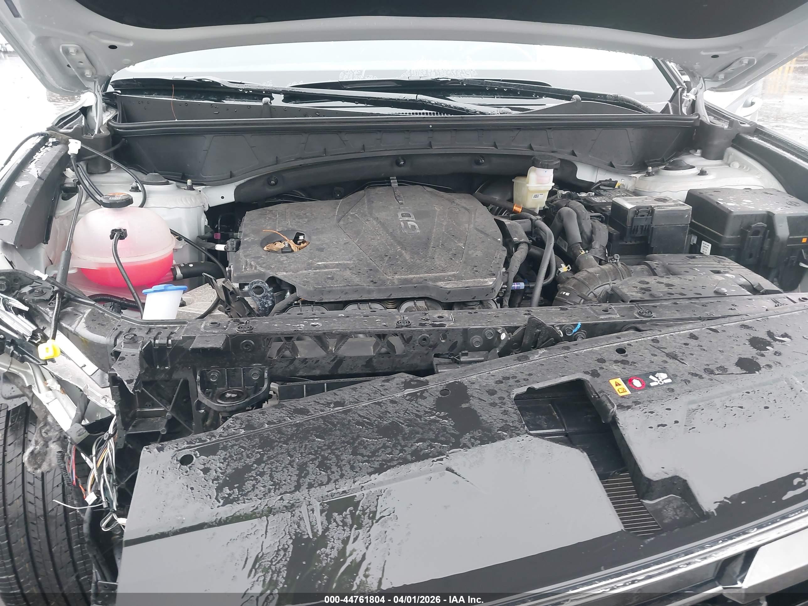 HYUNDAI TUCSON image 10