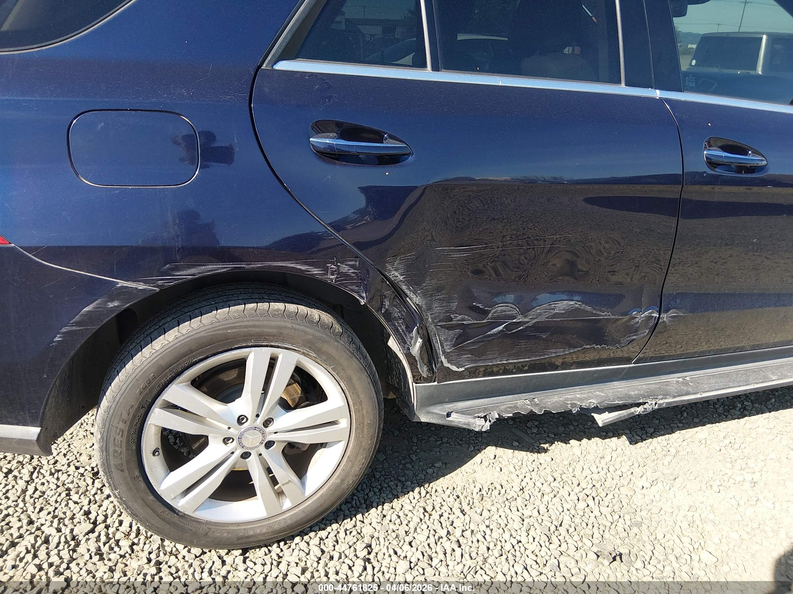 MERCEDES-BENZ ML image 6