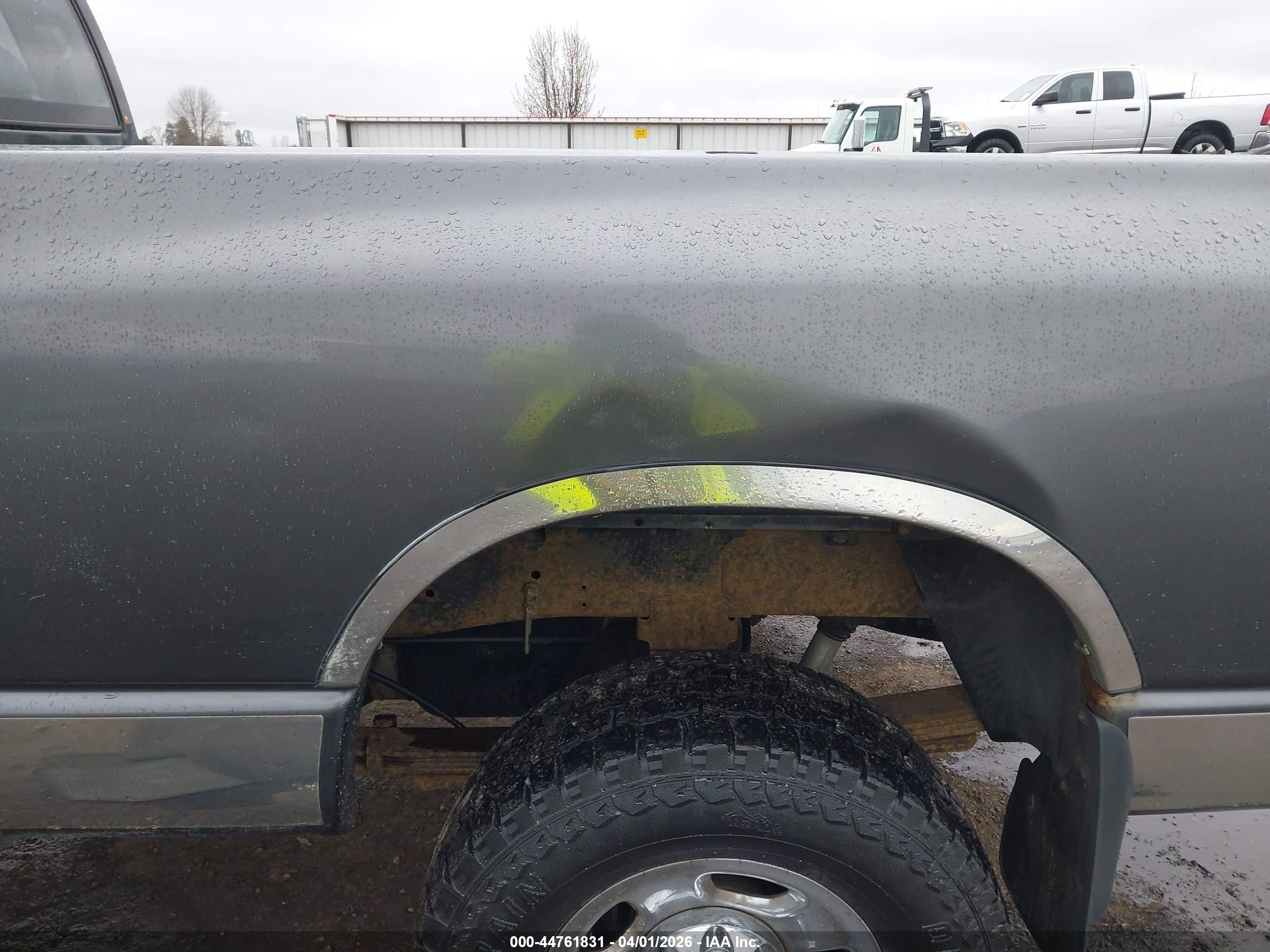 DODGE RAM image 6