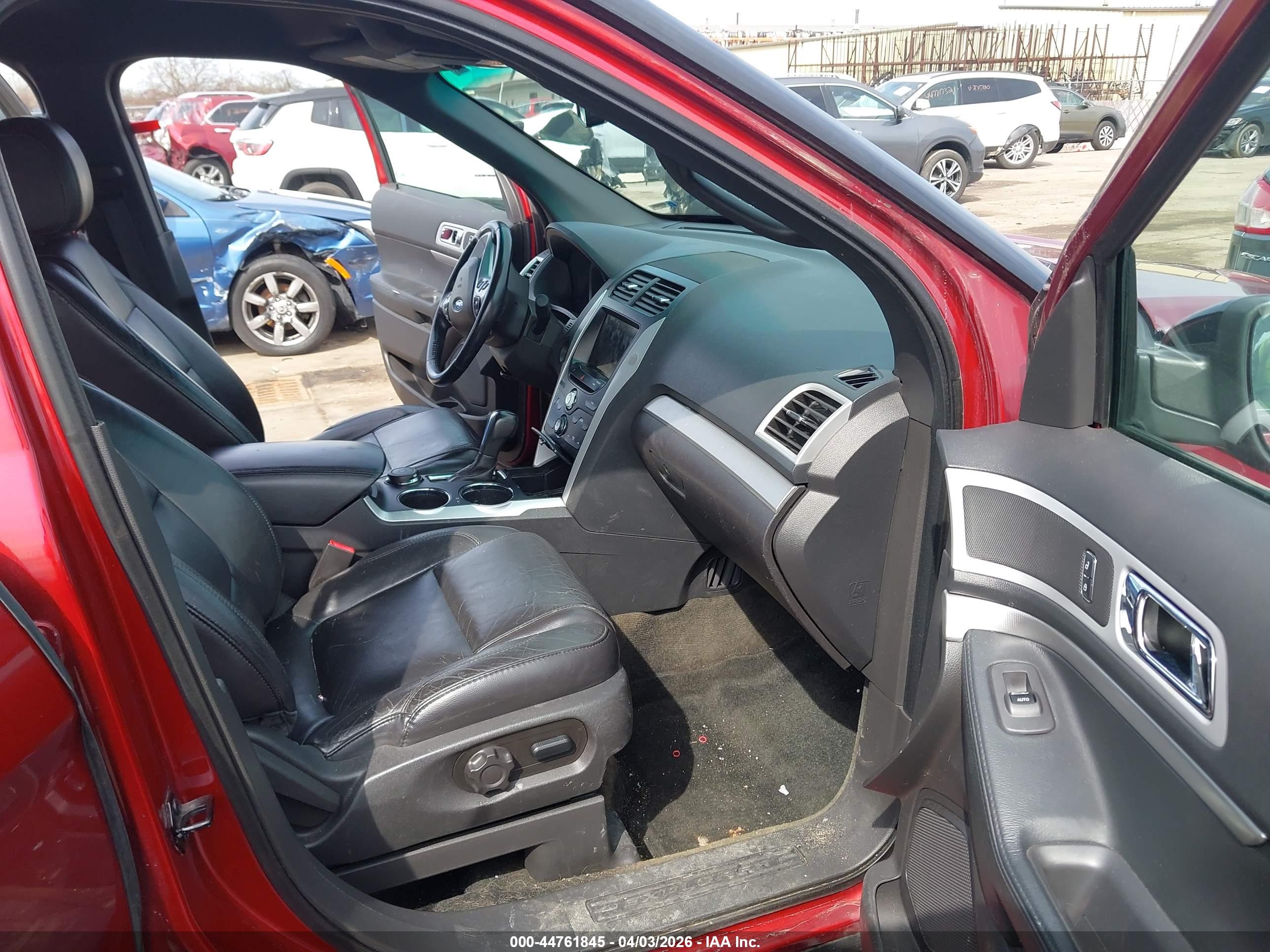 FORD EXPLORER image 5