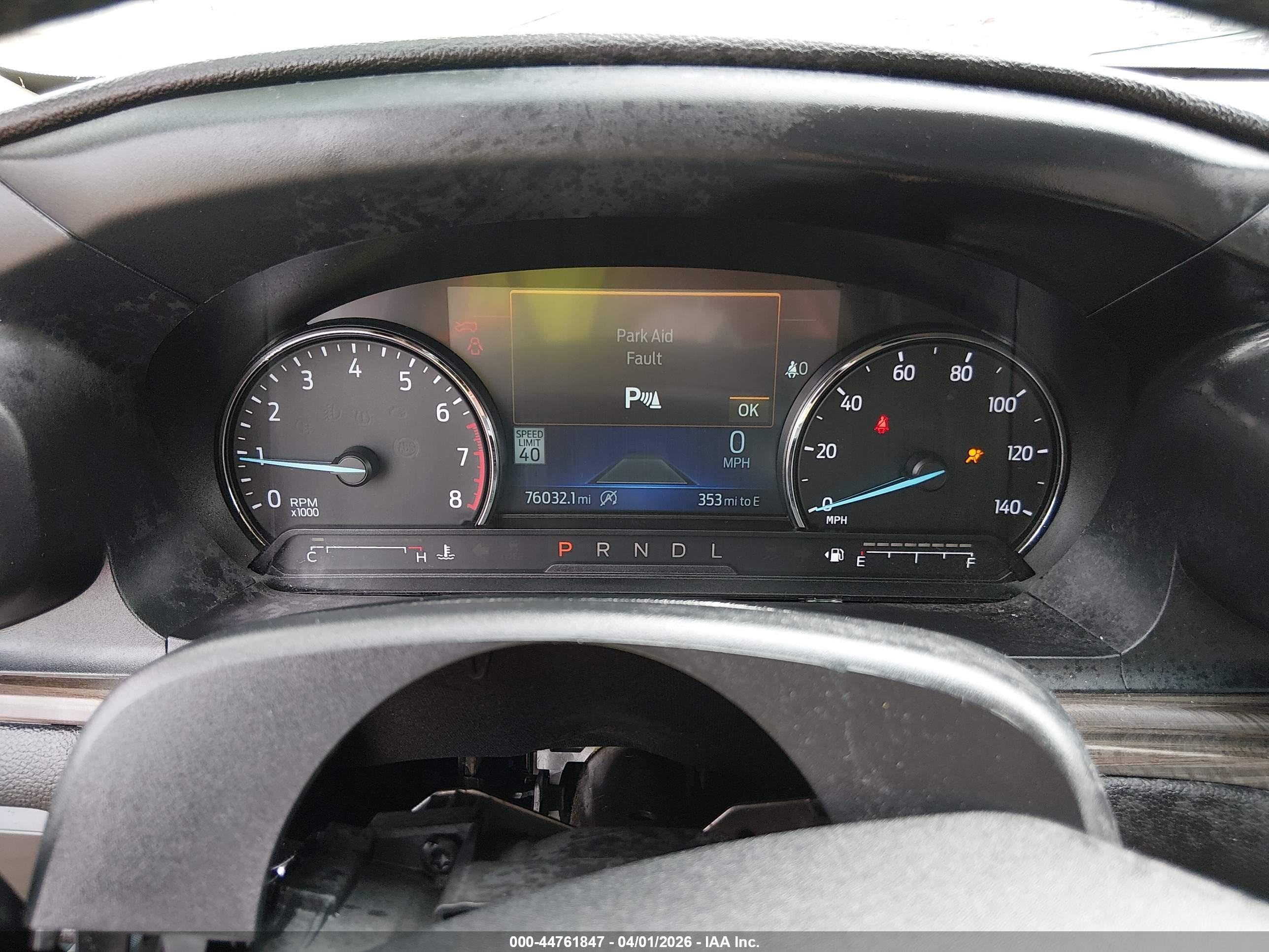 FORD EXPLORER image 7
