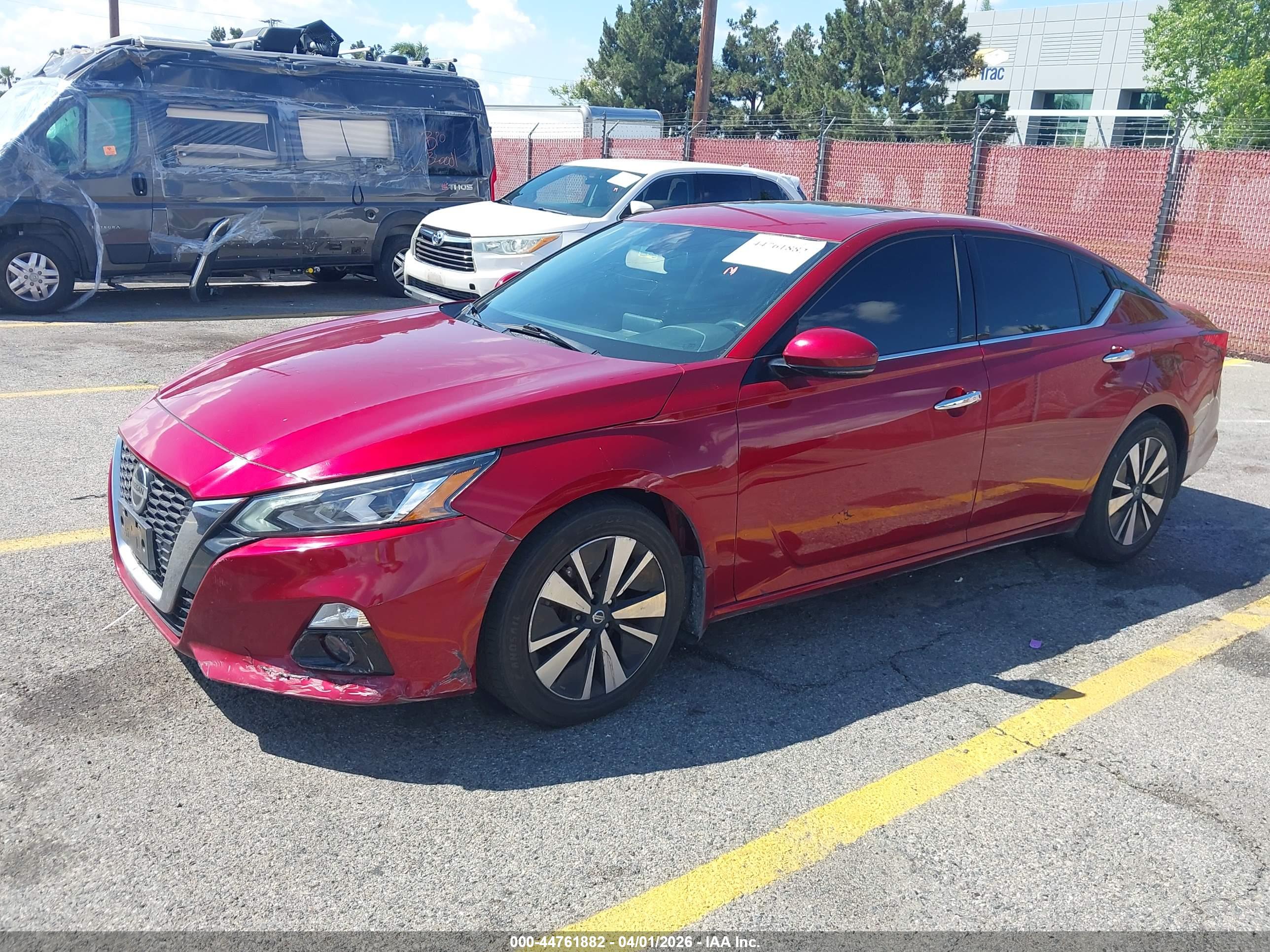 NISSAN ALTIMA image 2