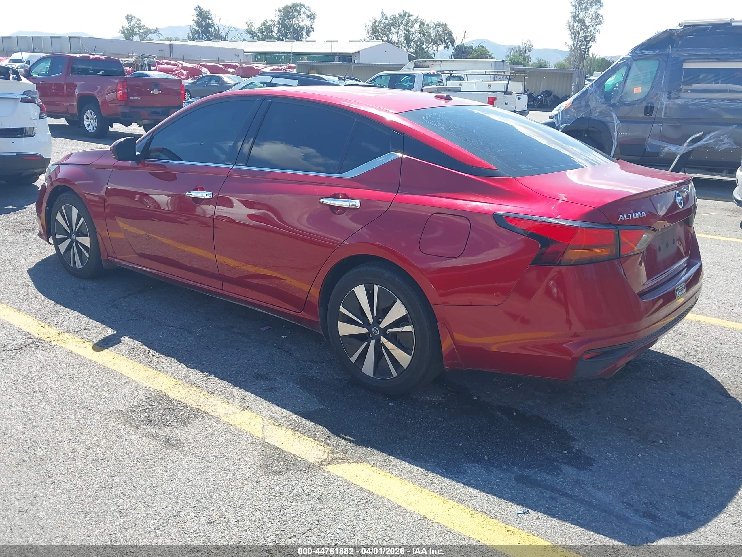 NISSAN ALTIMA image 3