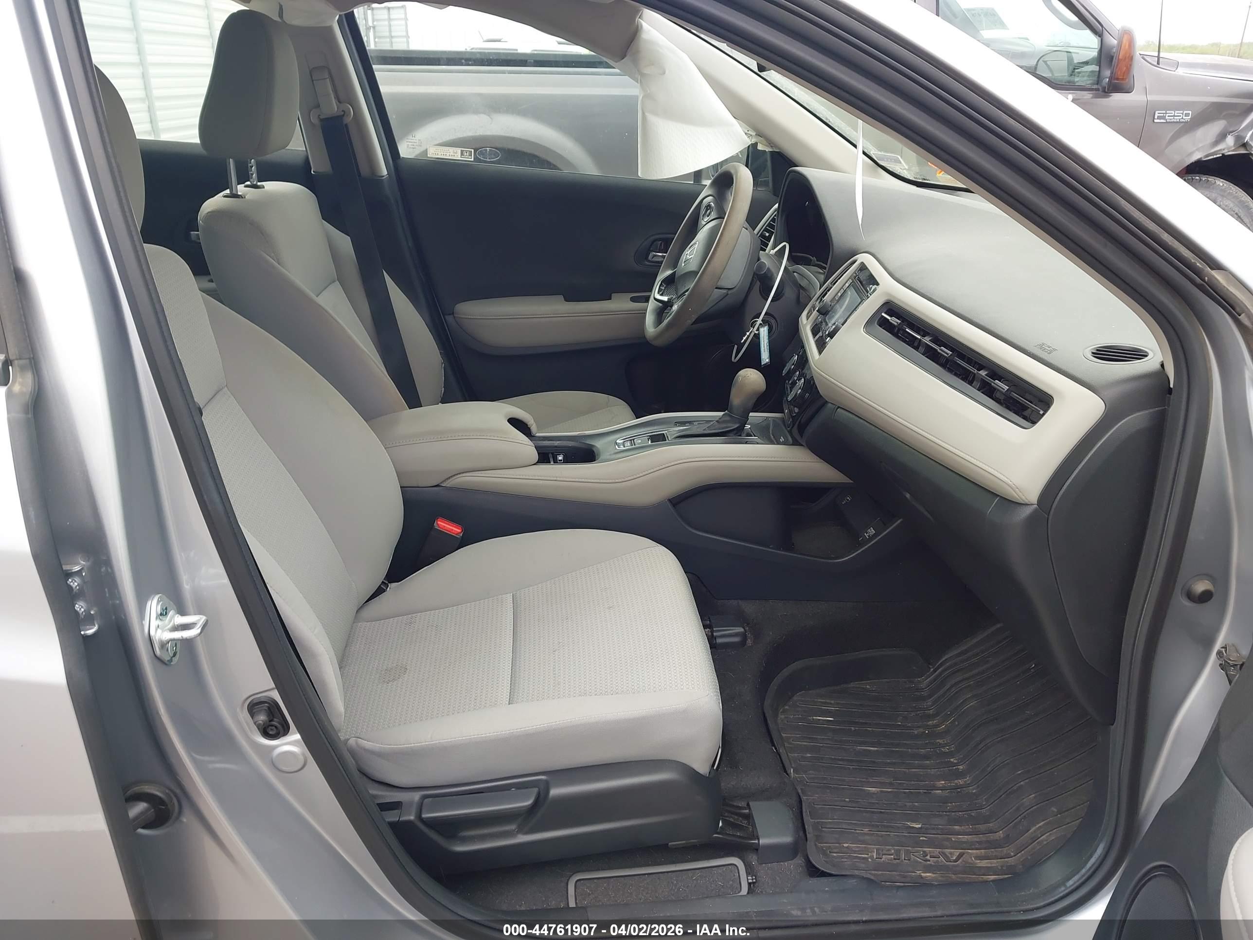 HONDA HR-V image 5