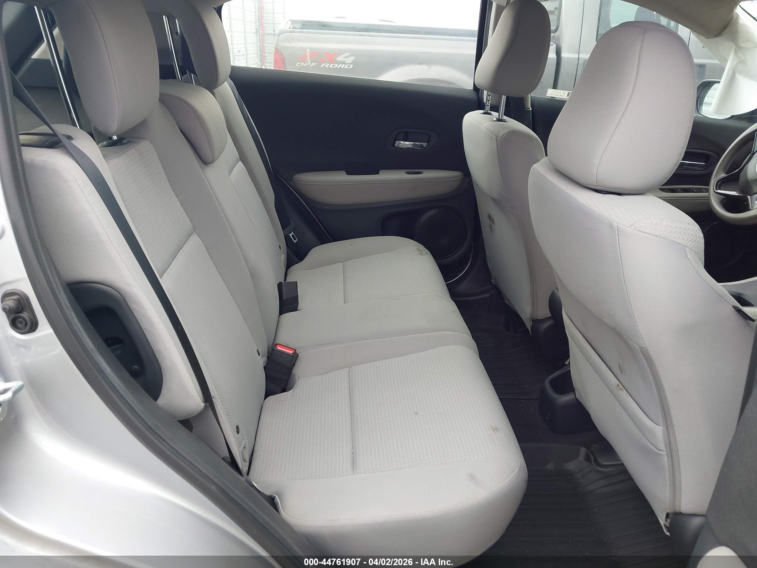 HONDA HR-V image 8
