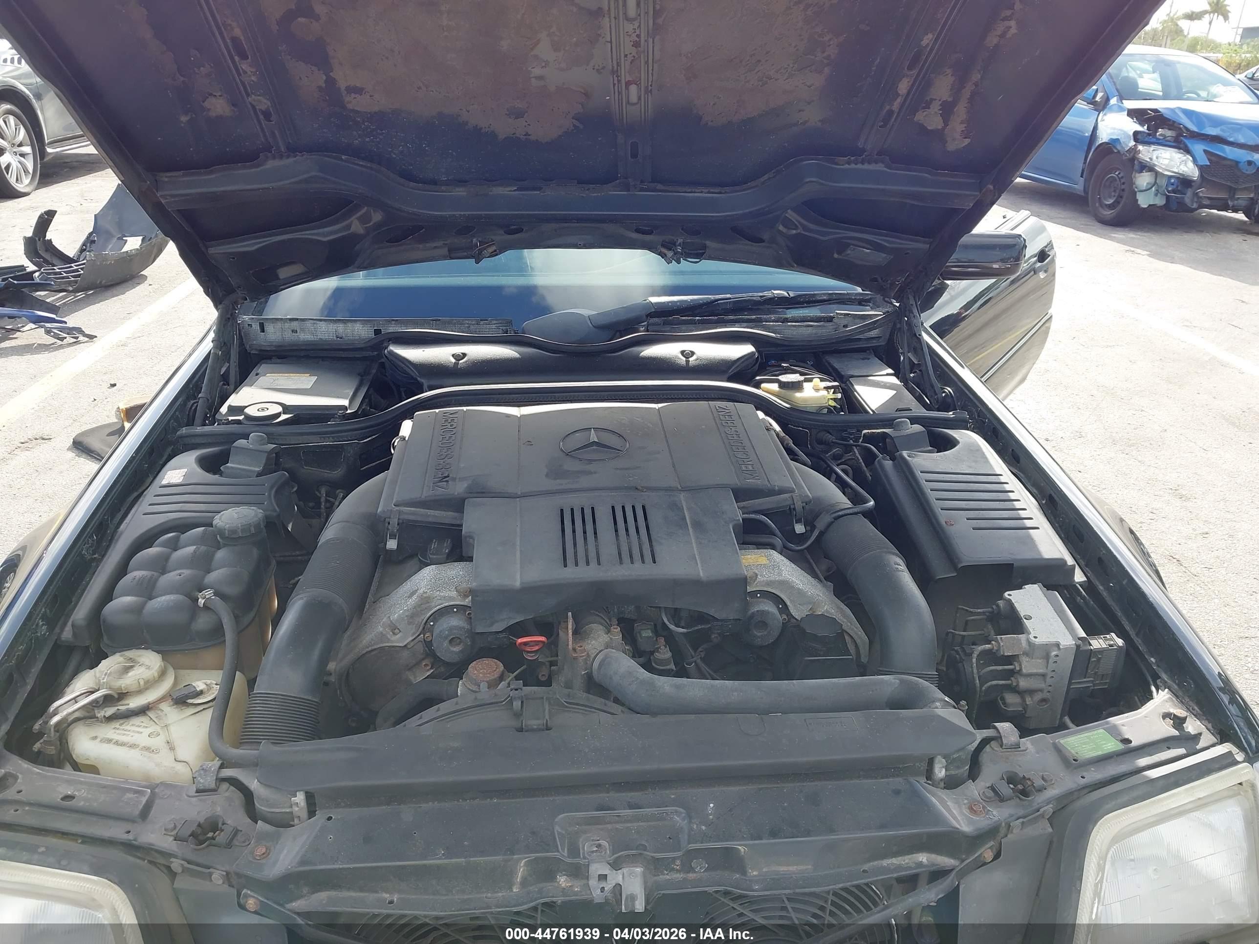 MERCEDES-BENZ SL image 10