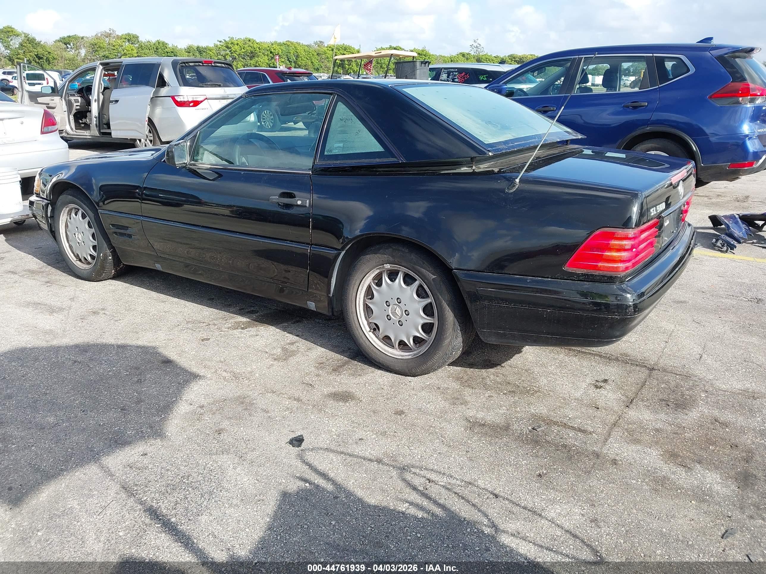 MERCEDES-BENZ SL image 3