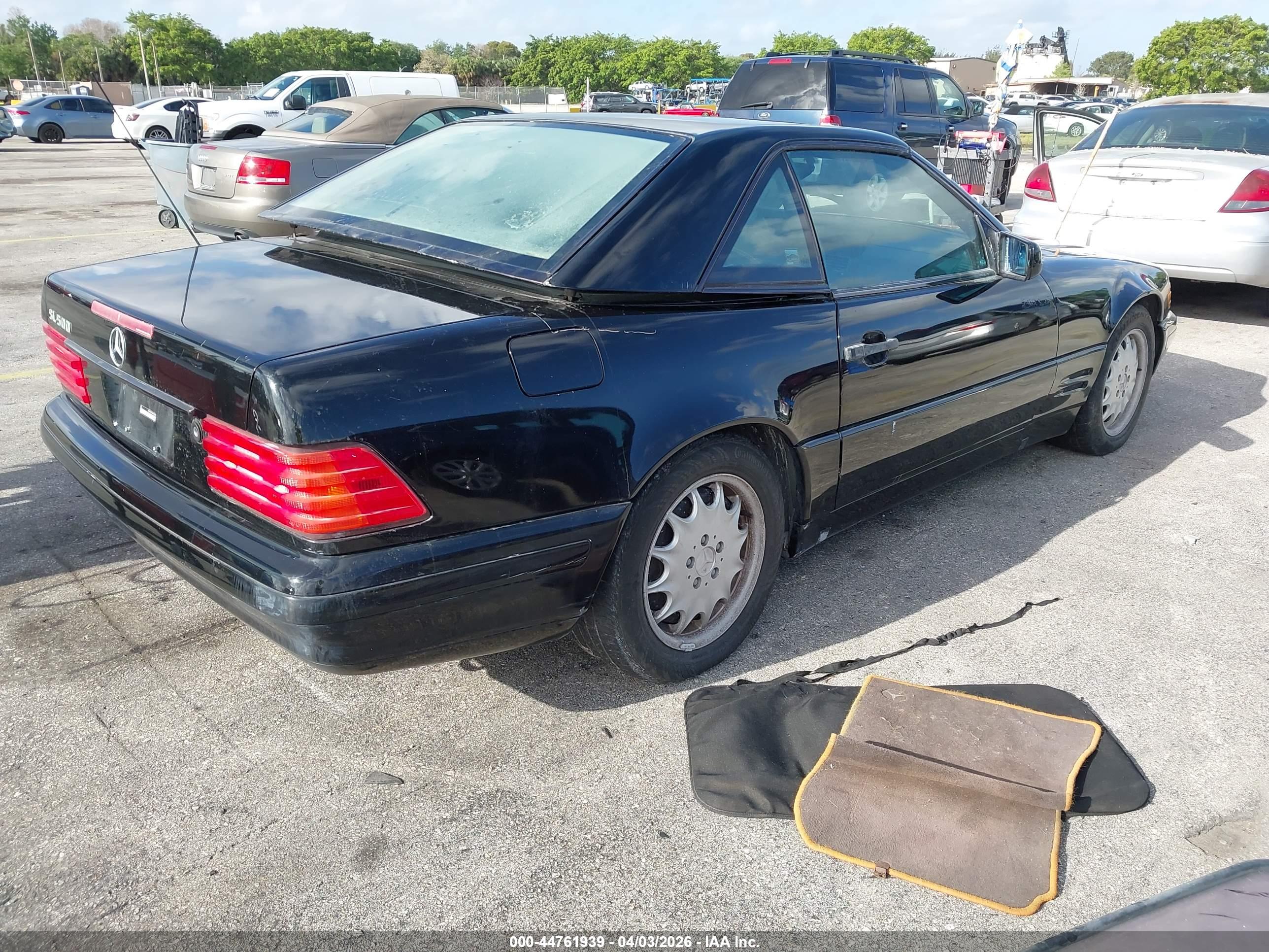 MERCEDES-BENZ SL image 4