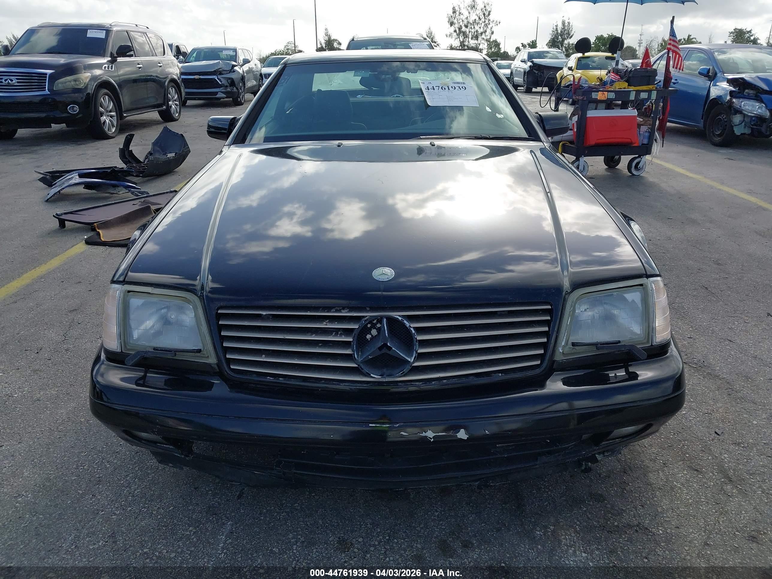 MERCEDES-BENZ SL image 6
