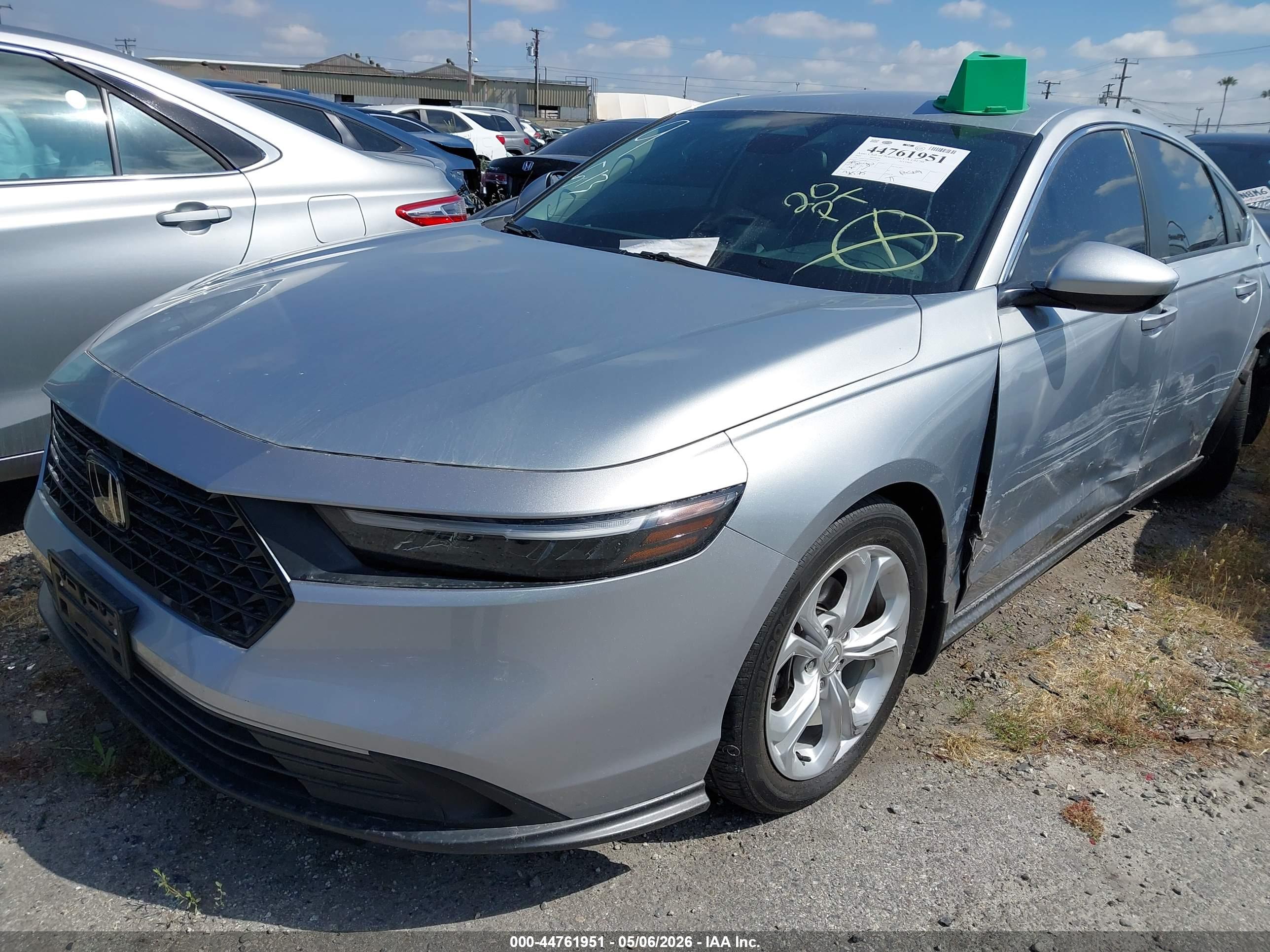 HONDA ACCORD image 2