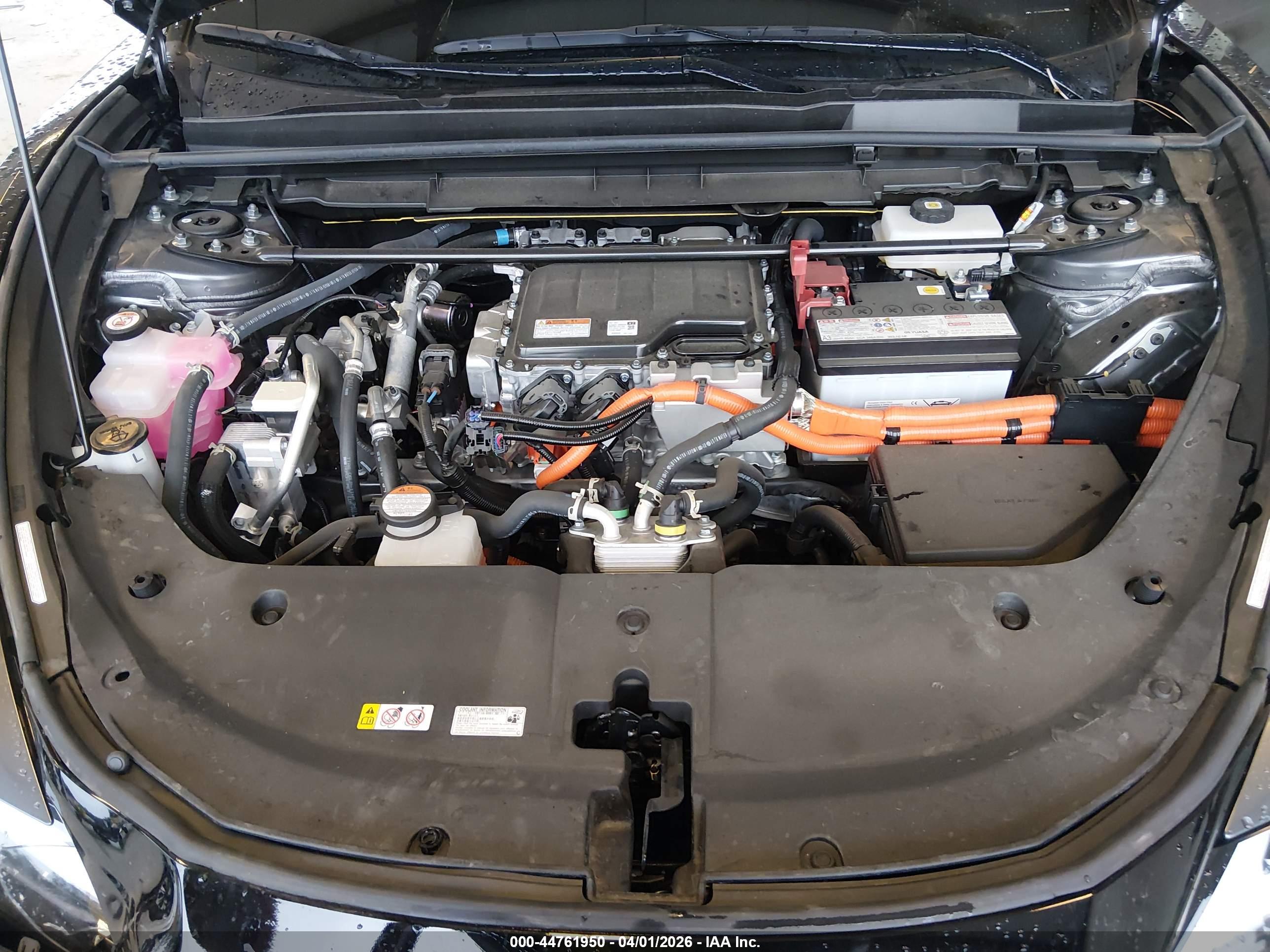 LEXUS RZ image 10