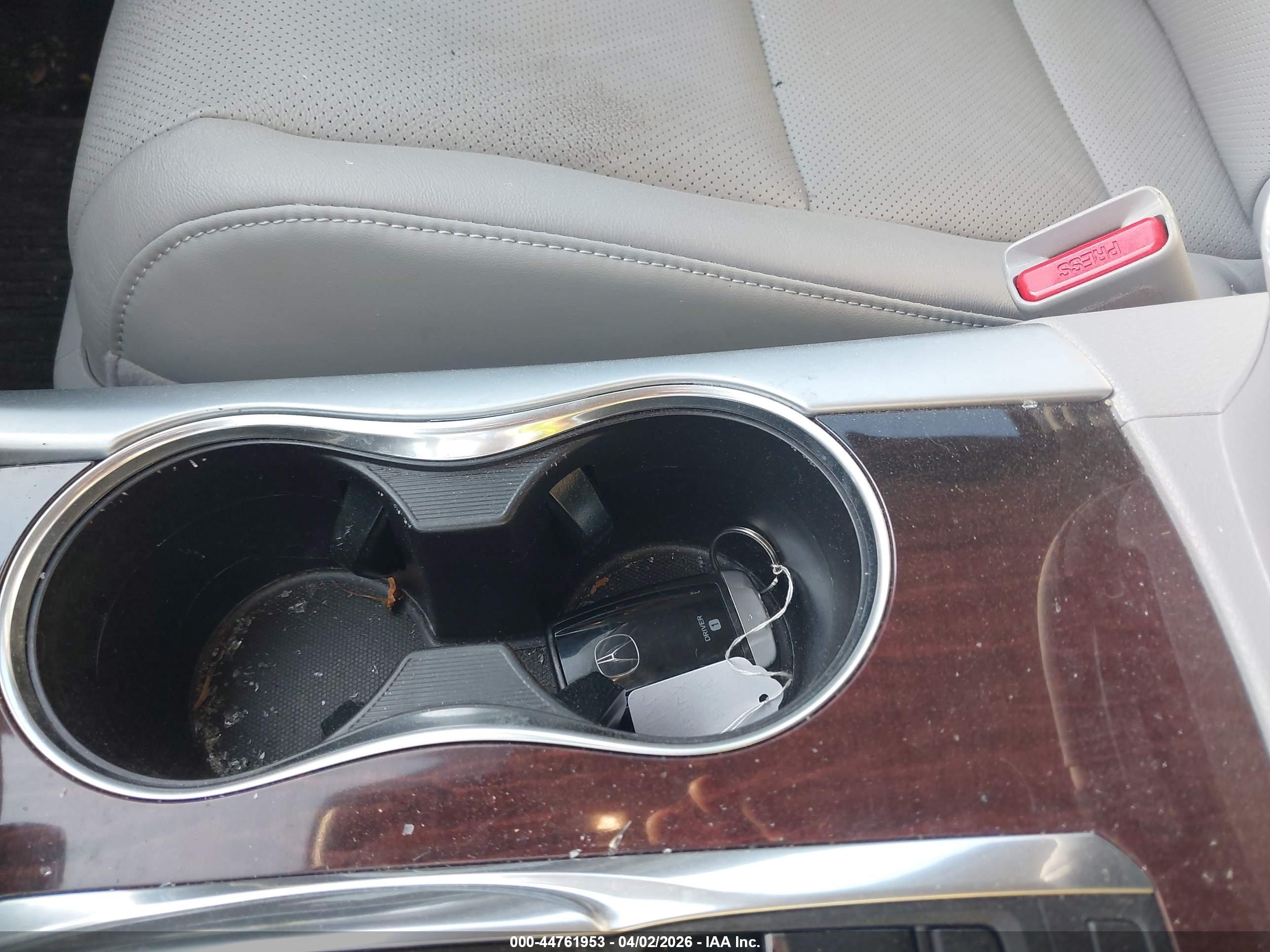 ACURA TLX image 11