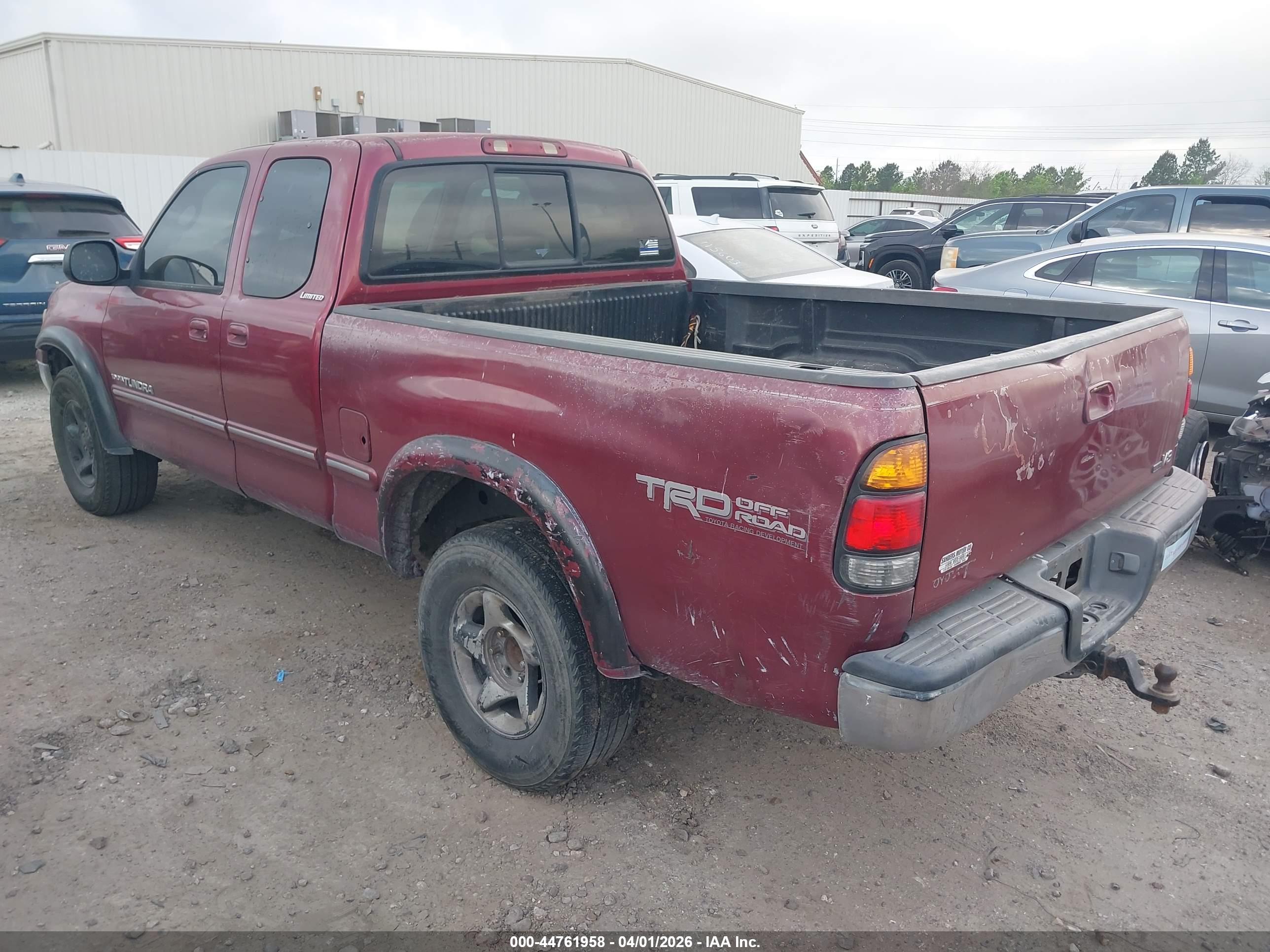 TOYOTA TUNDRA image 3