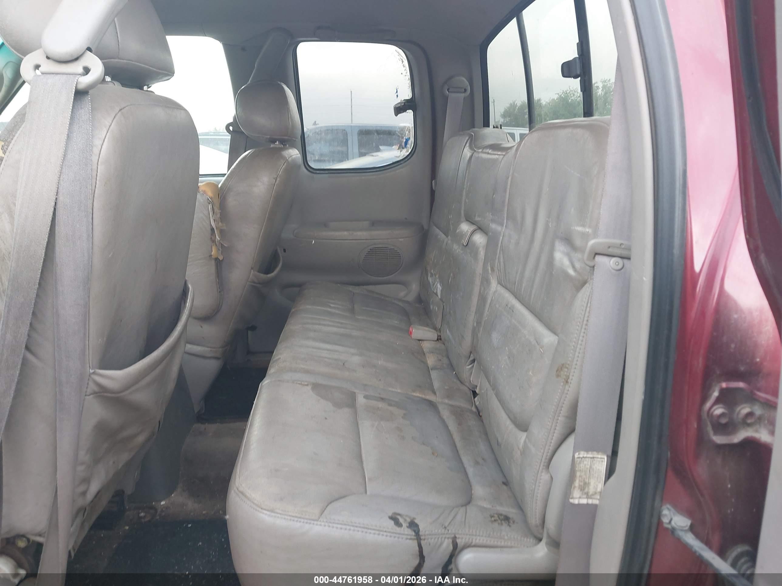 TOYOTA TUNDRA image 8
