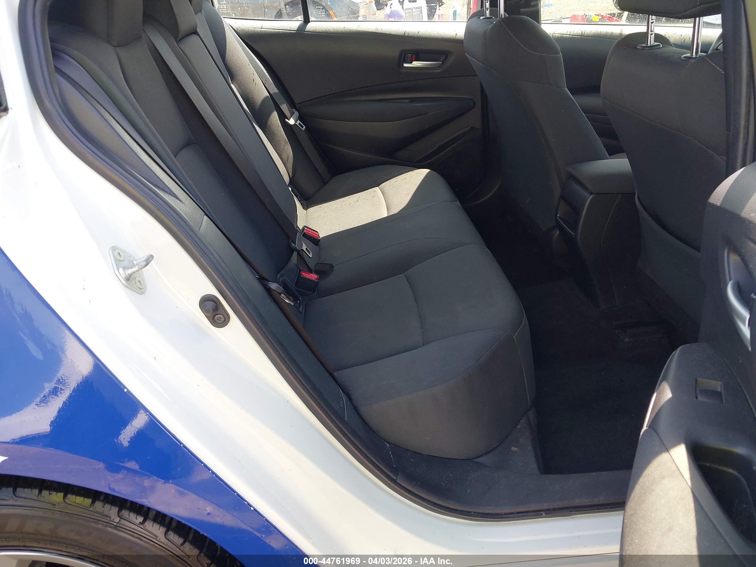 TOYOTA COROLLA image 8